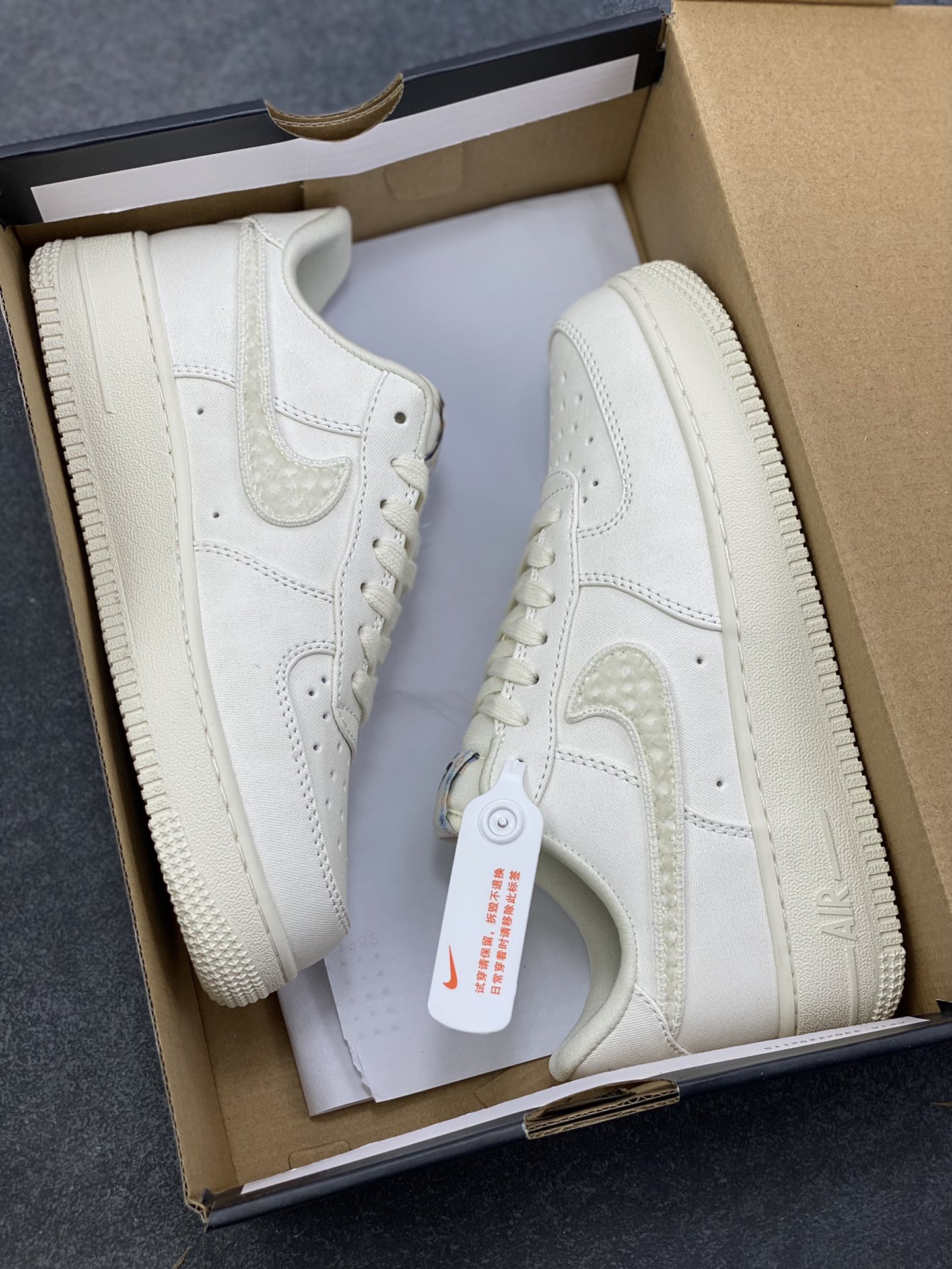 图片[9]-NIke Air Force 1 ‘07 Low 空军一号低帮 运动鞋 休闲鞋 折边针车 工艺难度大 原楦头原纸板 原装鞋盒 定制五金配件 内置全掌气垫 原厂鞋底 货号：IH7351-010 尺码：36 36.5 37.5 38 38.5 39 40 40.5 41 42 42.5 43 44 44.5 45-选品中心