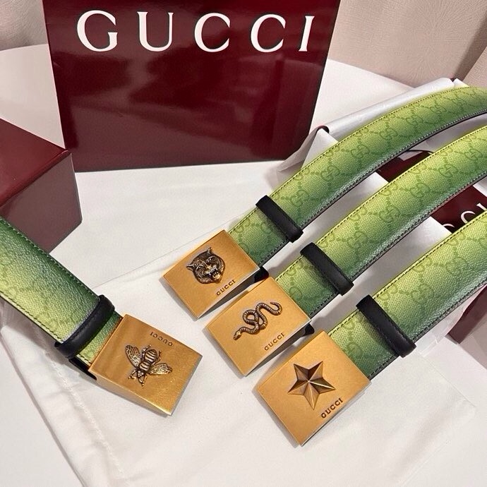 古奇 新款 采用清新淡蓝色调的渐变效果印花，为各项基本功能增添了新的亮点。这款腰带采用带有全面渐变印花效