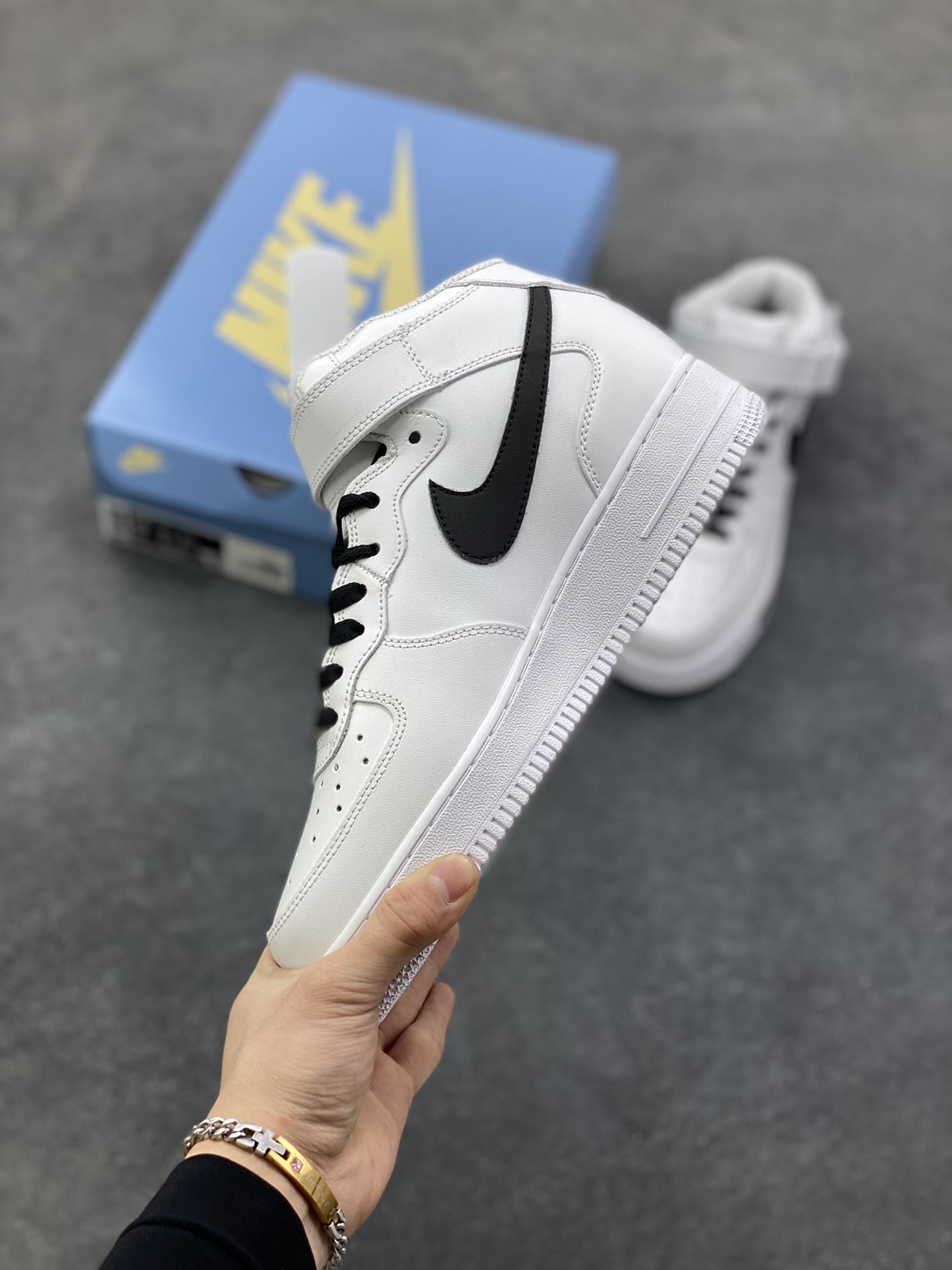 图片[3]-Nike Air Force 1 Low’07 泼墨 喷绘 空军一号中帮休闲板鞋 定制皮料 原厂3D打印 定制鞋盒 原楦原纸板 纯正空军版型 内置全掌气垫 货号：ZH0316-144 尺码：36 36.5 37.5 38 38.5 39 40 40.5 41 42 42.5 43 44 44.5 45-选品中心