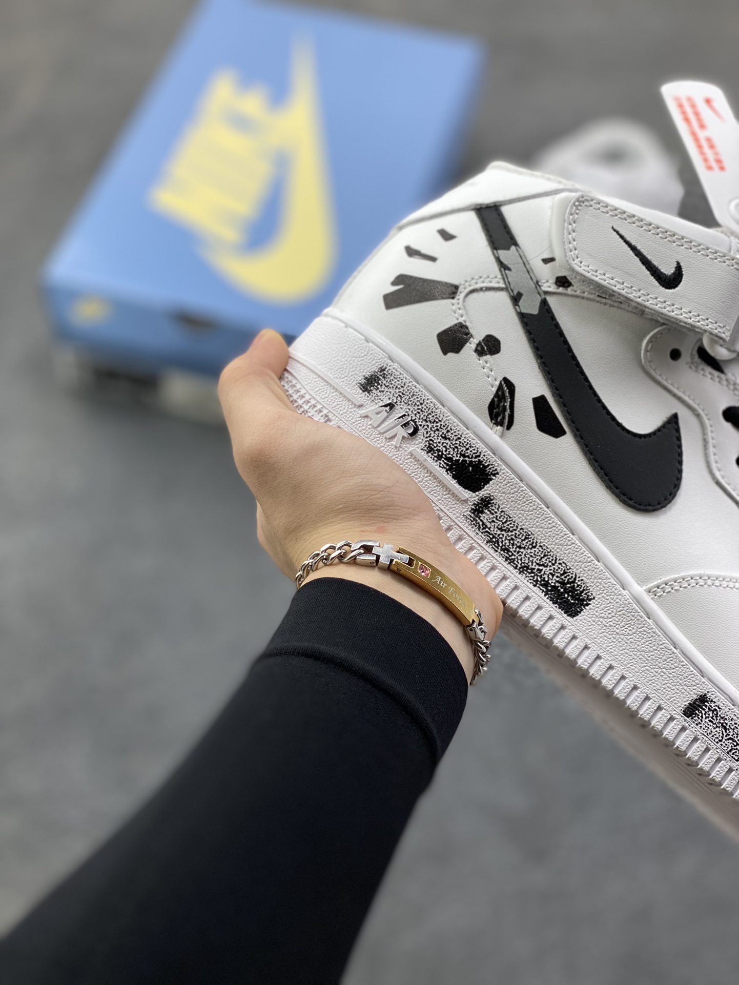 图片[6]-Nike Air Force 1 Low’07 泼墨 喷绘 空军一号中帮休闲板鞋 定制皮料 原厂3D打印 定制鞋盒 原楦原纸板 纯正空军版型 内置全掌气垫 货号：ZH0316-144 尺码：36 36.5 37.5 38 38.5 39 40 40.5 41 42 42.5 43 44 44.5 45-选品中心