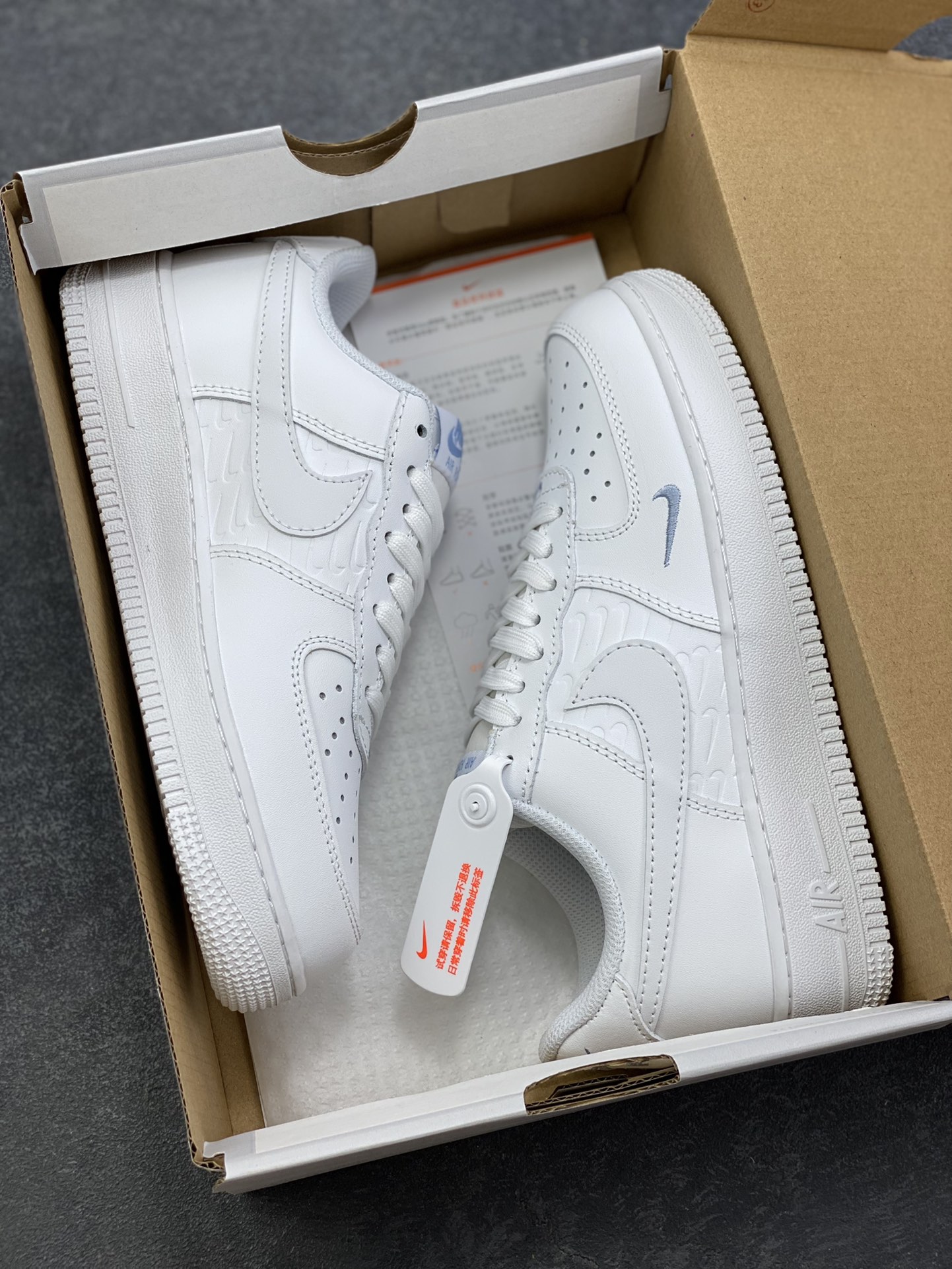 图片[9]-NIke Air Force 1 ‘07 Low 空军一号低帮 运动鞋 休闲鞋 折边针车 工艺难度大 原楦头原纸板 原装鞋盒 定制五金配件 内置全掌气垫 原厂鞋底 货号：IH4475-100 尺码：36 36.5 37.5 38 38.5 39 40 40.5 41 42 42.5 43 44 44.5 45-选品中心
