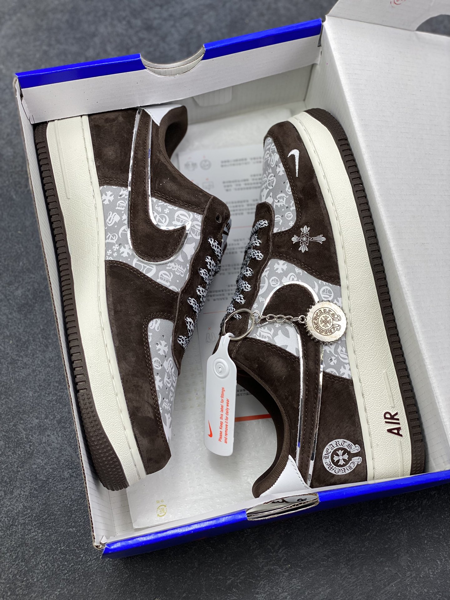 图片[9]-NIke Air Force 1 ‘07 Low “克罗心联名——浅栗翻毛”空军一号 低帮 运动鞋 休闲鞋 折边针车 工艺难度大 原楦头原纸板 原装鞋盒 定制五金配件 内置全掌气垫 原厂鞋底 货号：SY1388-010 尺码：36 36.5 37.5 38 38.5 39 40 40.5 41 42 42.5 43 44 44.5 45-选品中心