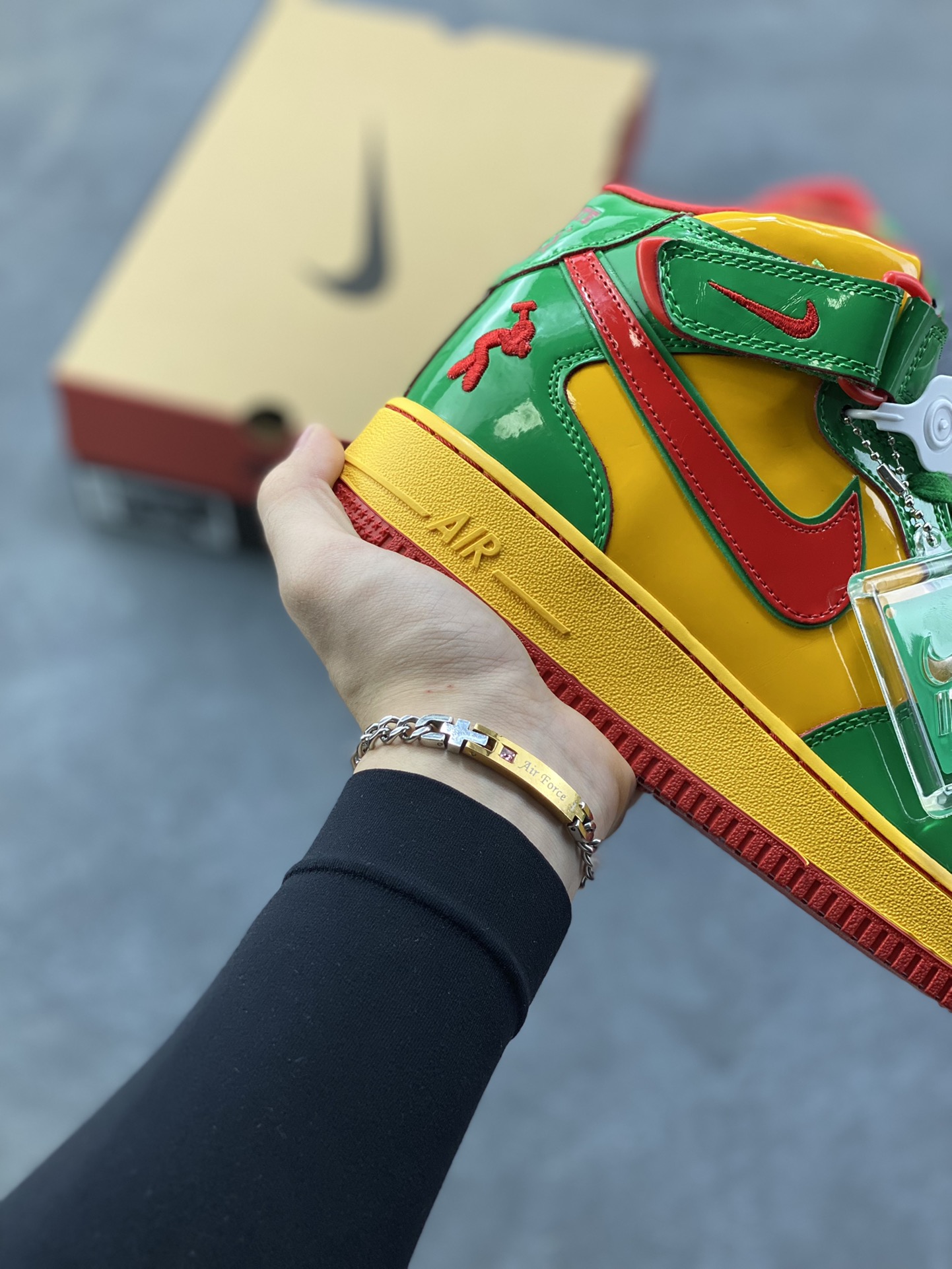 图片[6]-NIke Air Force 1 ‘07 Low 空军一号低帮 运动鞋 休闲鞋 折边针车 工艺难度大 原楦头原纸板 原装鞋盒 定制五金配件 内置全掌气垫 原厂鞋底 货号：IH4383-001 尺码：36 36.5 37.5 38 38.5 39 40 40.5 41 42 42.5 43 44 44.5 45-选品中心