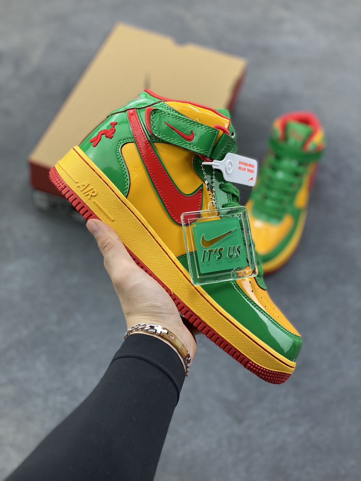 NIke Air Force 1 ‘07 Low 空军一号低帮 运动鞋 休闲鞋 折边针车 工艺难度大 原楦头原纸板 原装鞋盒 定制五金配件 内置全掌气垫 原厂鞋底 货号：IH4383-001 尺码：36 36.5 37.5 38 38.5 39 40 40.5 41 42 42.5 43 44 44.5 45-选品中心