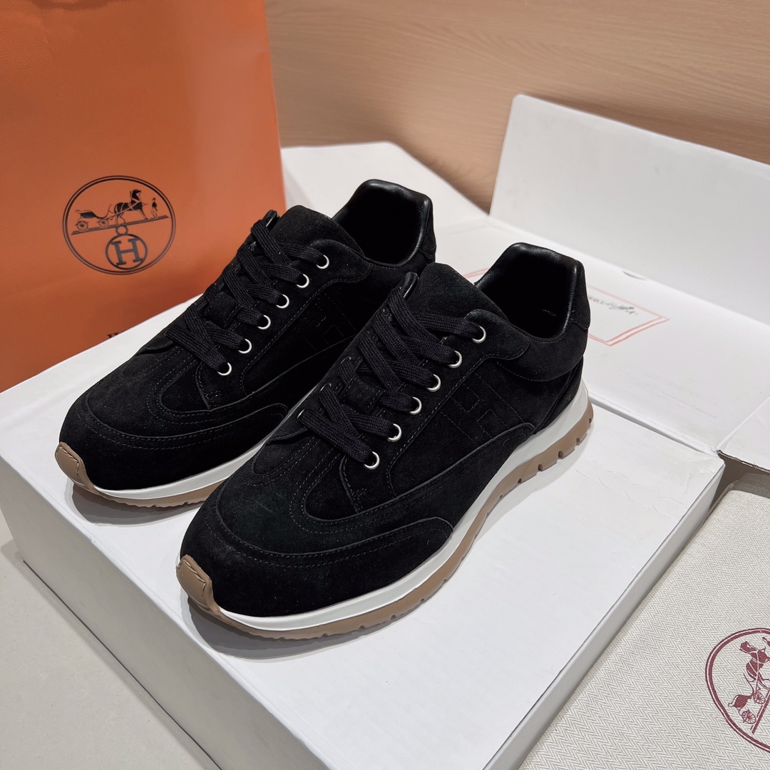 NO:668720,Batch of 20 men's models [Guan goods] Hermes 25ss new autumn and winter products!  Classic boot shape + British color matching design, imported calfskin, classic and attractive!  Original reverse mold last, ultimate 1:1 shape, imported high-end cowhide showing exquisite texture!  Open the mold to customize the A-level high-density private mold outsole with luxurious packaging!  - Unique quality, 35-40/39-45, casual shoes/sports shoes, hermes, boots, sneakers, cowhide19860909批男款20【莞货】Hermes家25ss秋冬新品！经典靴型+英伦拼色设计,进口小牛皮,经典耐看！原版倒模楦型,极致1:1形体,进口高端牛皮呈现出精致质感！ 开模定制A级高密私模大底,奢华包装！ -无二品质,35-40/39-45,休闲鞋/运动鞋,hermes,boots,sneakers,cowhide,Women's Shoes