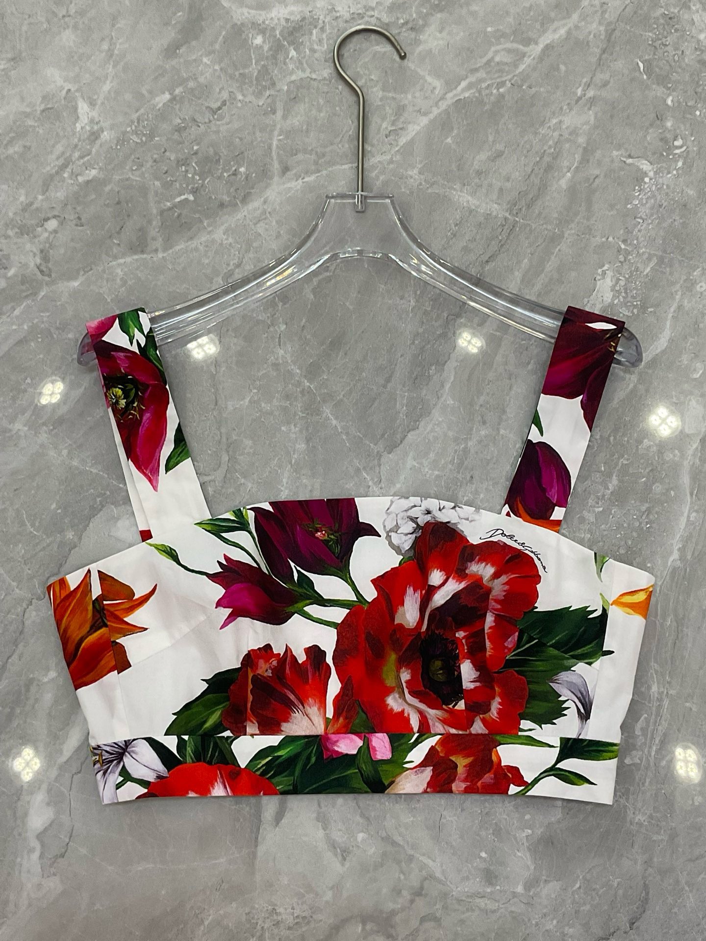 NO:899306,DG white background big red flower cotton printed beautiful back strap small bra smlxlxxl, Dolce & Gabbana-clothing, Dolce&Gabbana,19860909DG 白底大红花棉布印花美背吊带小胸衣smlxlxxl,杜嘉班纳-服装,Dolce&Gabbana,,Women's clothing