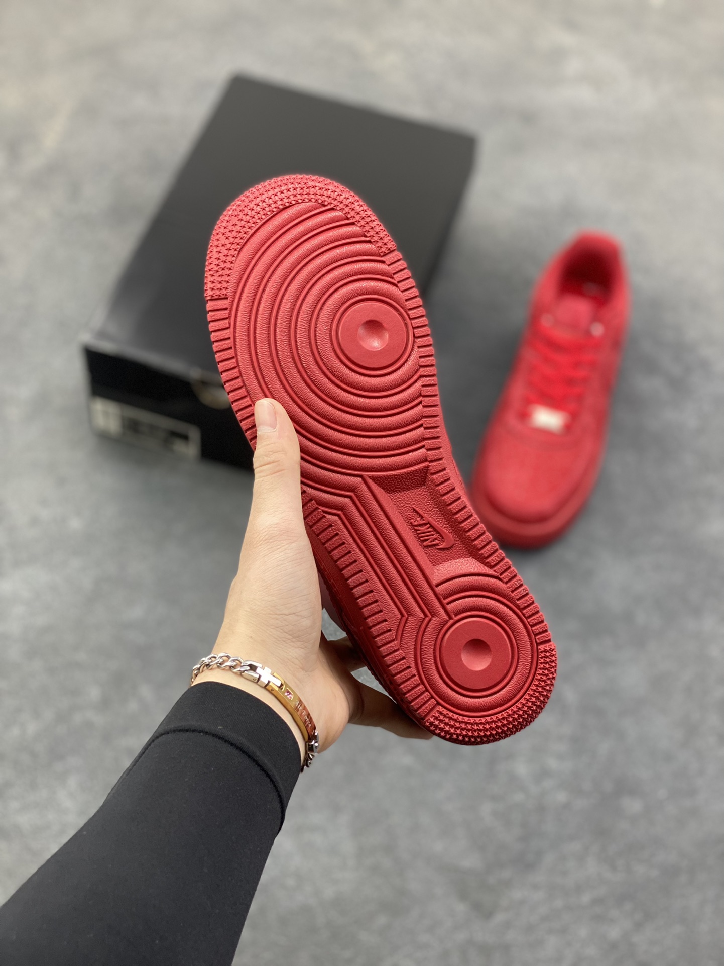 图片[5]-Nike Air Force 1 Low “Kobe Bryant”全红蛇纹科比限定 空军一号低帮休闲板鞋 原楦头原纸板 打造纯正空军版型#专注外贸渠道 全掌内置蜂窝气垫 #原盒配件 原厂中底钢印、拉帮完美 货号：IB0018-004 尺码：36 36.5 37.5 38 38.5 39 40 40.5 41 42 42.5 43 44 44.5 45-选品中心