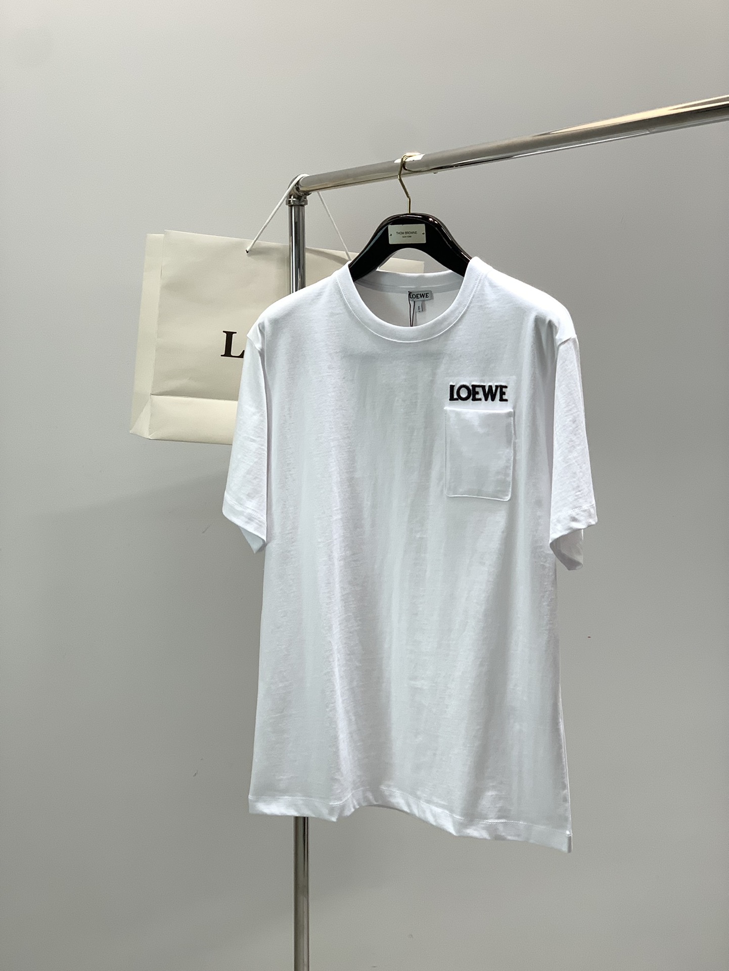 Loewe Short Sleeve T-Shirt – Embroidered Logo, Round Neck – Summer Collection