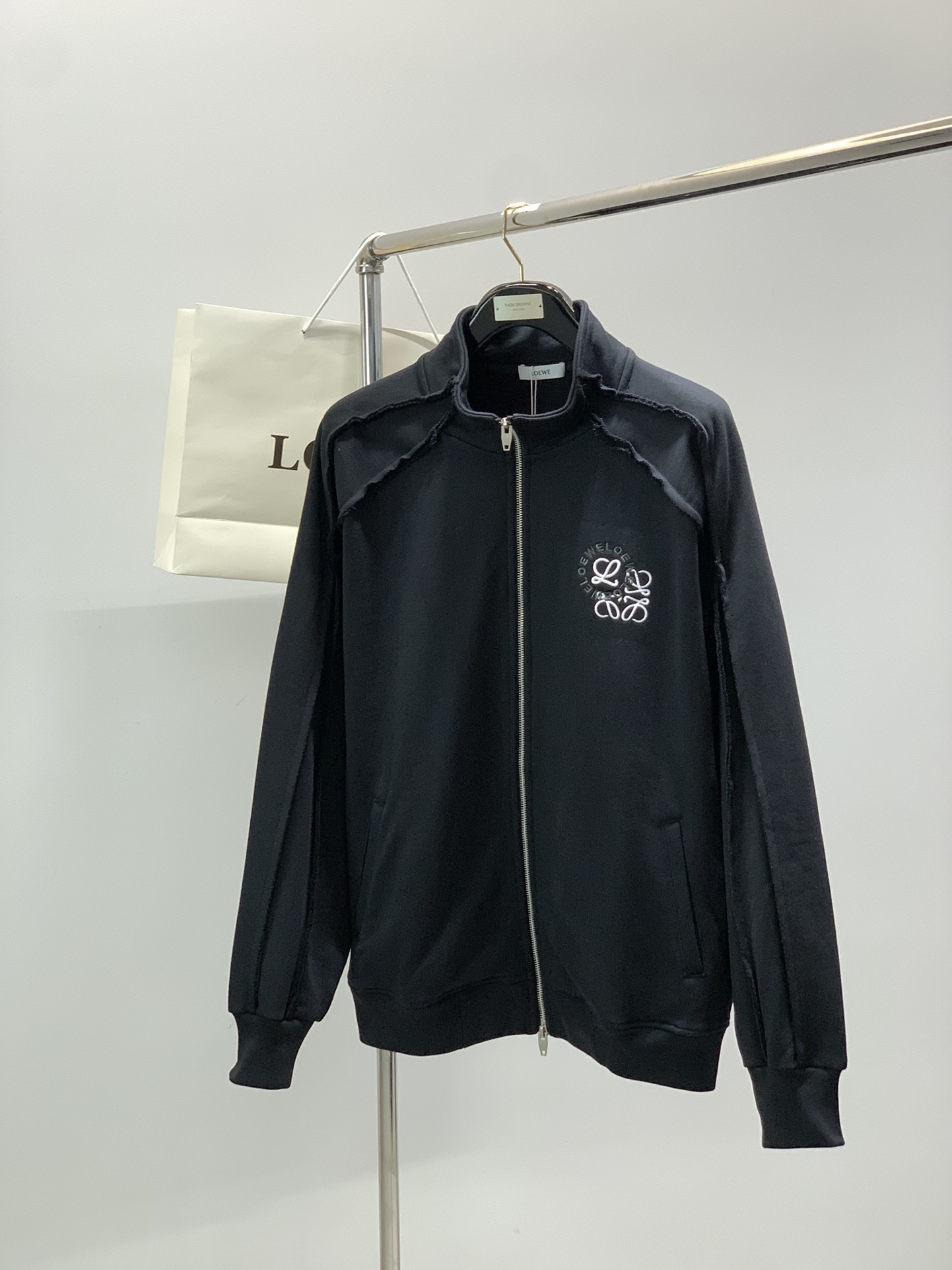 Loewe Embroidered Logo Tracksuit – Stylish & Comfortable Fall/Winter Set