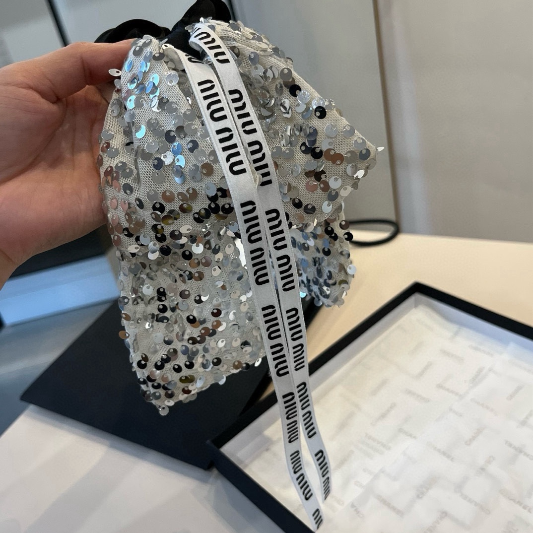 p缪缪miumiu蝴蝶结发圈