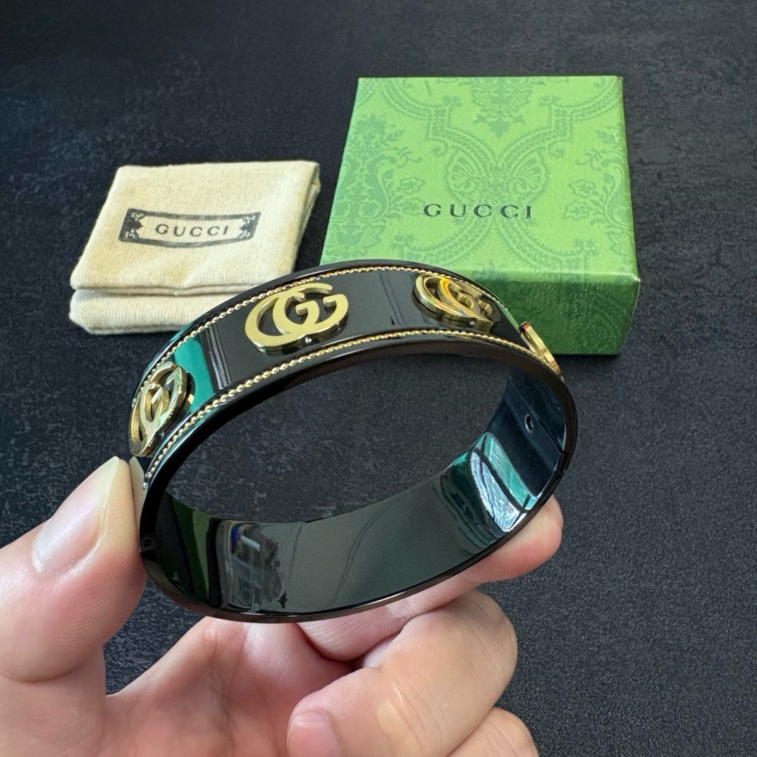 Gucci 新款 古驰Gucci双G炭黑宽版情侣中性款手镯 bling