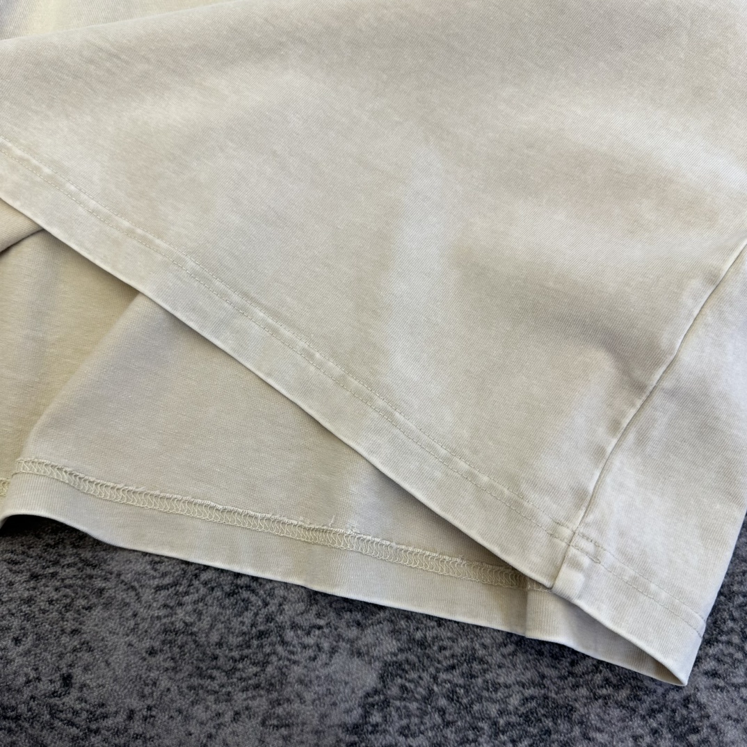 Women's Oversized Cotton Blend T-Shirt - Stylish & Comfortable Fit 10 i1764921523 2550 8