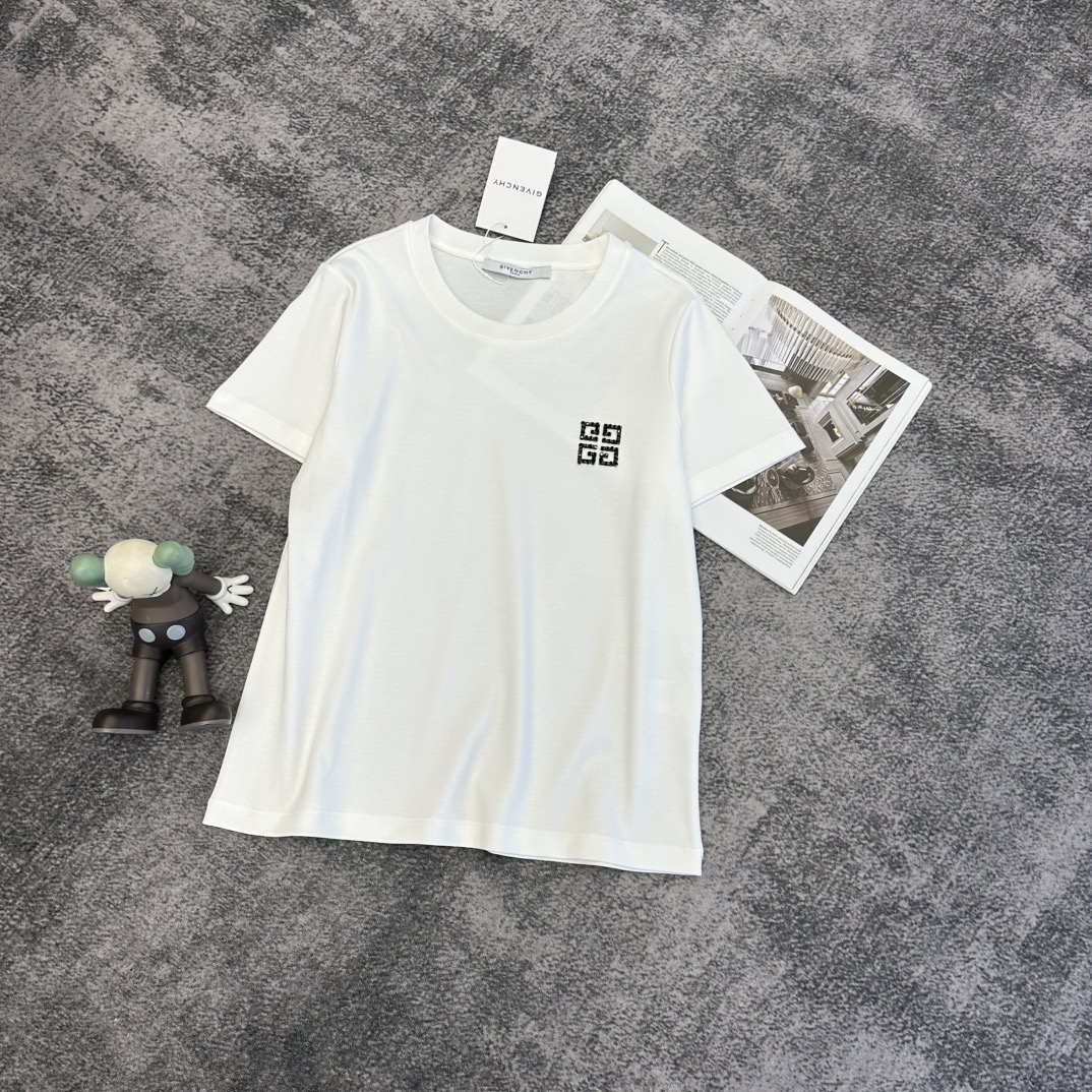 GIV Short Sleeve T-Shirt - Stylish & Comfortable (White & Black) 4 i1764922432 5666 2