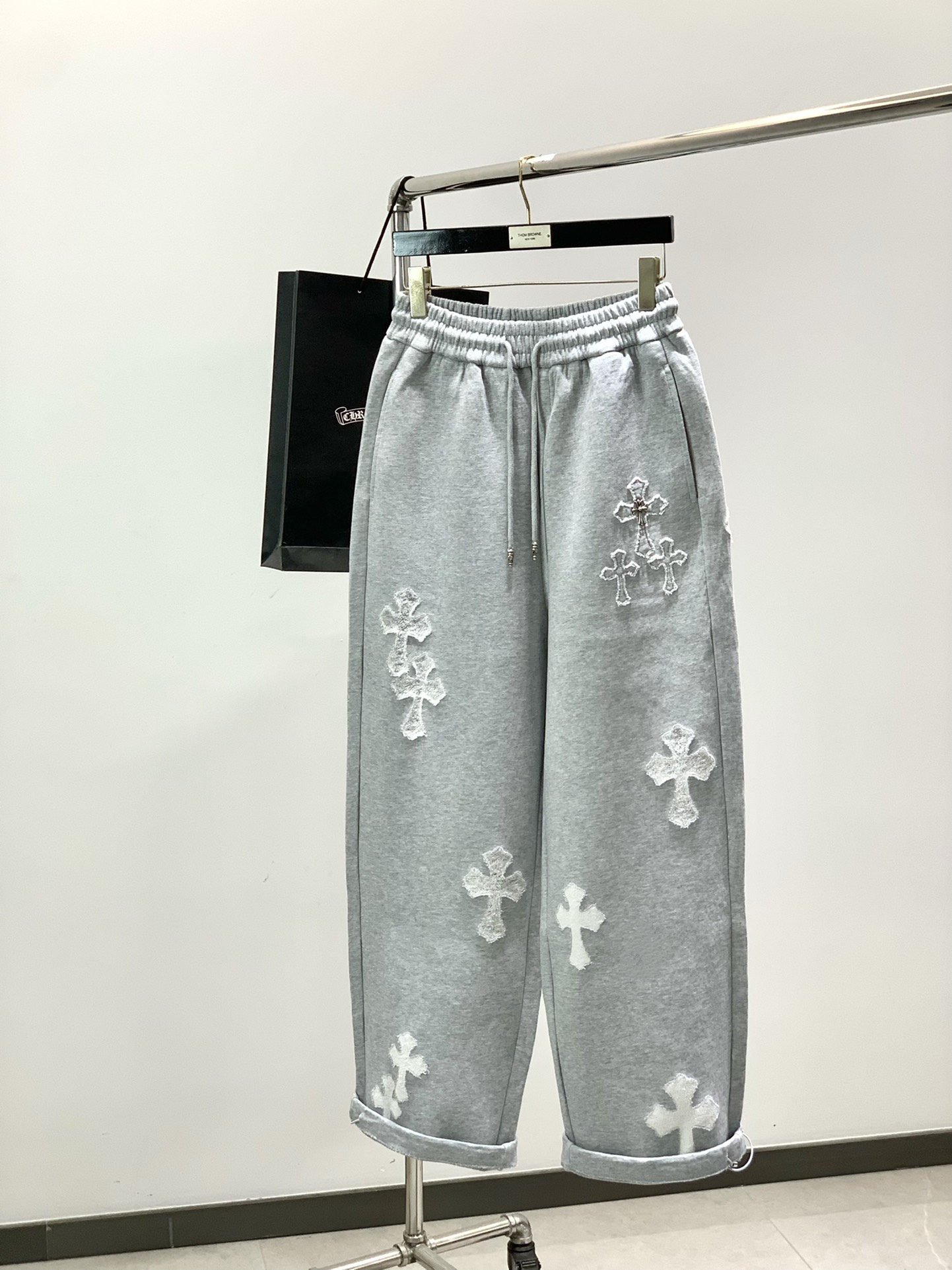 Chrome Hearts Fashionable Embroidered Logo Tracksuit – Autumn/Winter Collection