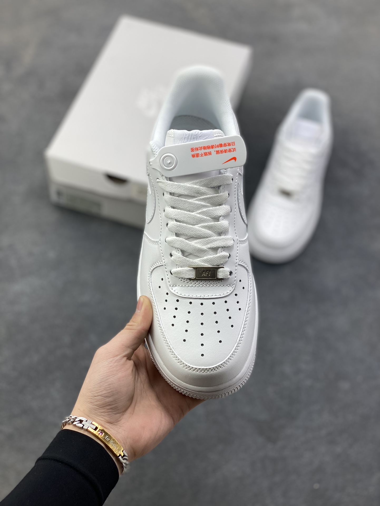 图片[2]-NIke Air Force 1 ‘07 Low 空军一号低帮 运动鞋 休闲鞋 折边针车 工艺难度大 原楦头原纸板 原装鞋盒 定制五金配件 内置全掌气垫 原厂鞋底 货号：CW2288-111 尺码：36 36.5 37.5 38 38.5 39 40 40.5 41 42 42.5 43 44 44.5 45-选品中心