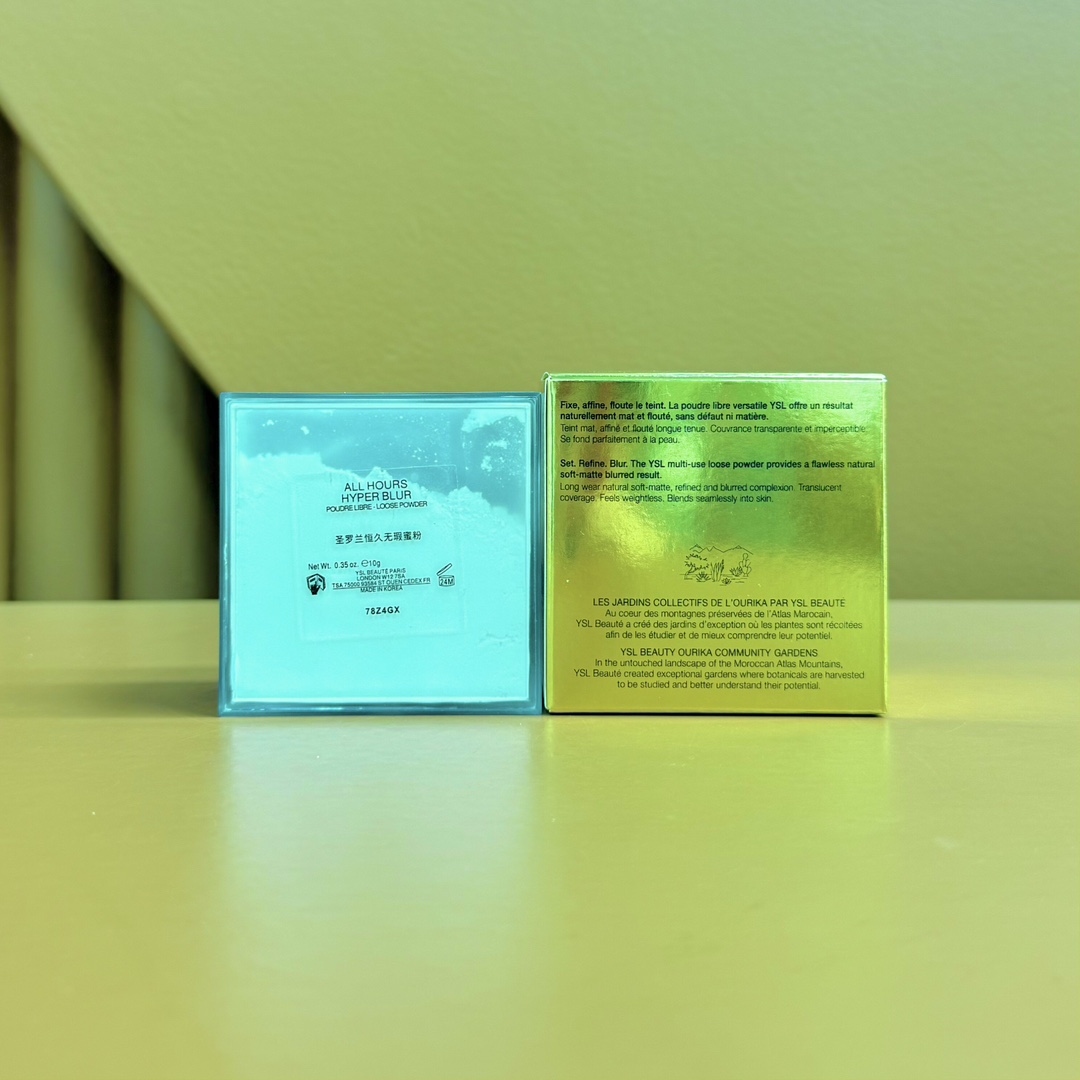 调价各💰60包邮
圣罗兰恒久散粉🔜微米级超细粉体填平毛孔，原相机怼脸拍无颗粒感，打造“柔焦滤镜”妆效，欧美妆党直接锁死。色号：1⃣️01透明色：万能“隐身散粉”，新手闭眼入。适合所有肤色，尤其懒人、化妆小白。上脸完全无妆感，像给皮肤盖了一层“空气纱”，保留自然光泽又能隐形毛孔，素颜扫两下也显气色。叠涂任何粉底都不打架，随手抓来定妆不出错。2⃣️04粉雾紫：黄皮的“反光板”，暗沉退退退。专门为黄皮、熬夜脸设计！薰衣草紫调精准对冲皮肤暗黄，扫完脸蛋立刻亮一度，像偷偷打了“元气补丁”。但需少量多次扫在面中，避免“紫薯精”效果3⃣️05冰川蓝：泛红肌的“遮瑕搭子”，瑕疵皮救星。蓝色粉体专治“关公脸”——红血丝、痘痘泛红、敏感肌的高原红，扫完瞬间降温。加了粉调平衡冷感，白皮用了像“自带柔光”，泛红瑕疵皮用完直起鸡皮疙瘩