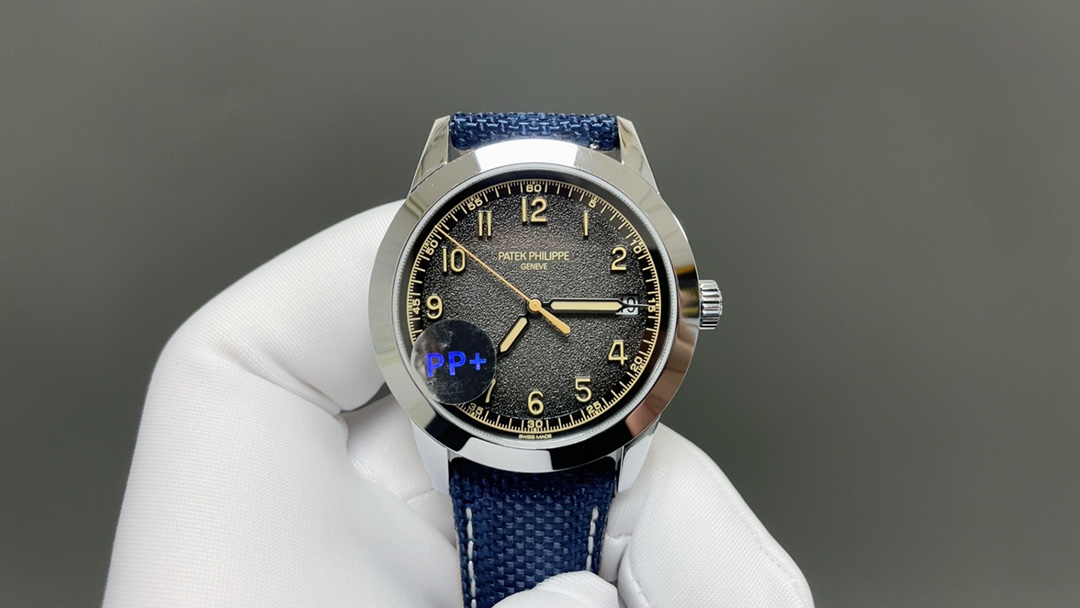 Patek Philippe（百达翡丽） Style Beige Watches Lookbook Reference image 1