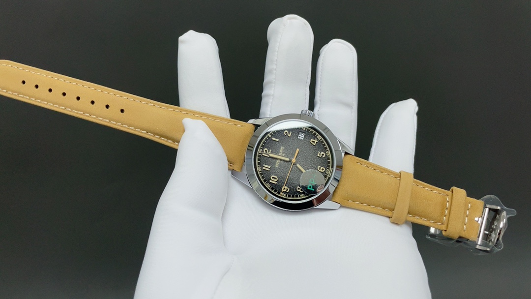 Patek Philippe（百达翡丽） Style Beige Watches Lookbook Reference image 2