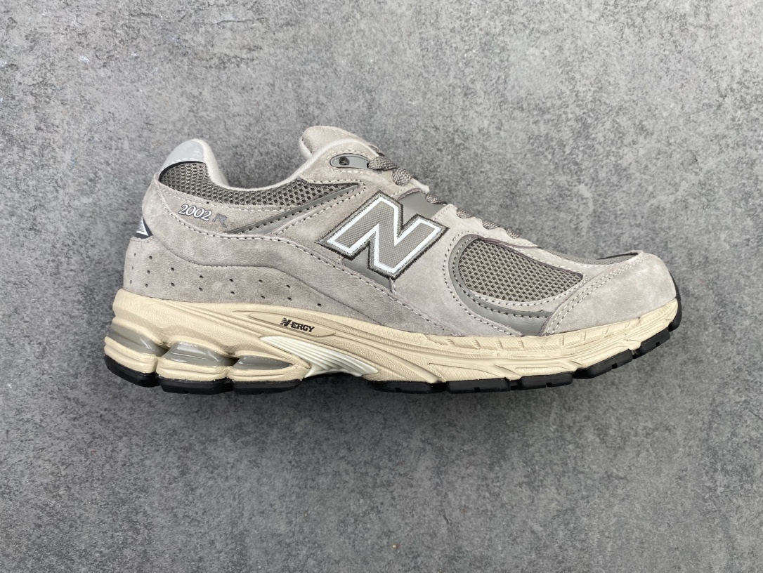 特价纯原NB2002特价！尺码36-47.5，全码输出！年度重磅纯原福利！之前卖多少大家都知道！这个价格