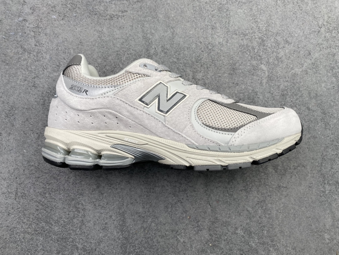 特价纯原NB2002特价！尺码36-47.5，全码输出！年度重磅纯原福利！之前卖多少大家都知道！这个价格