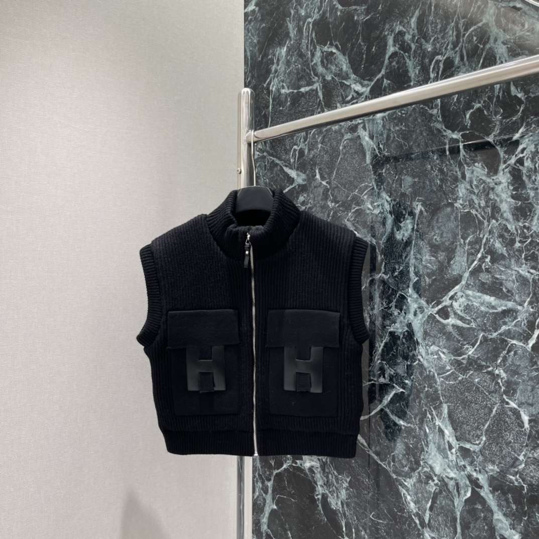 Her Knit Vest with Leather Logo Pockets, Chic Sleeveless Sweater Top 3 i1765169128 5361 1