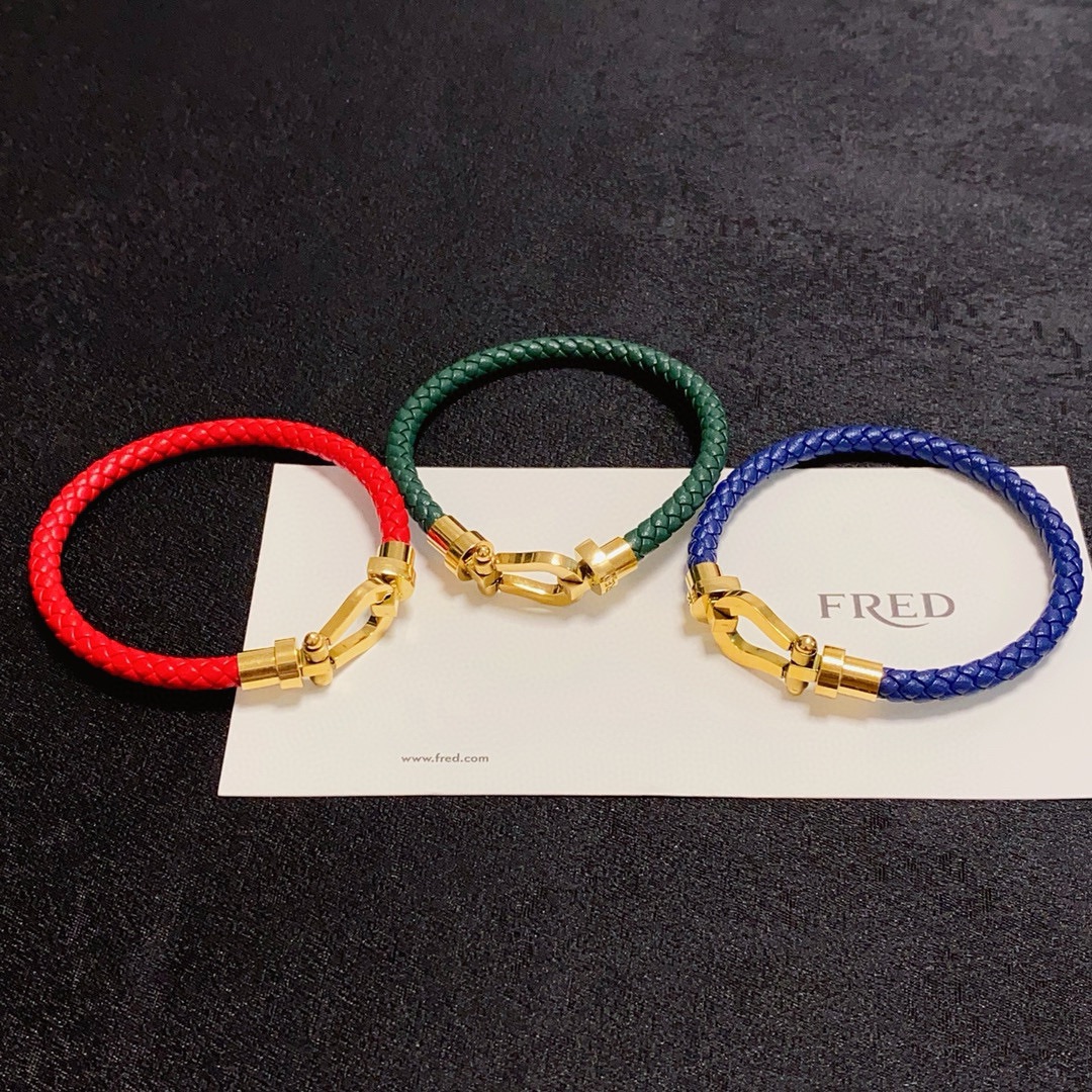 Fred 新款fred费雷德彩色真皮皮绳手链手镯手绳