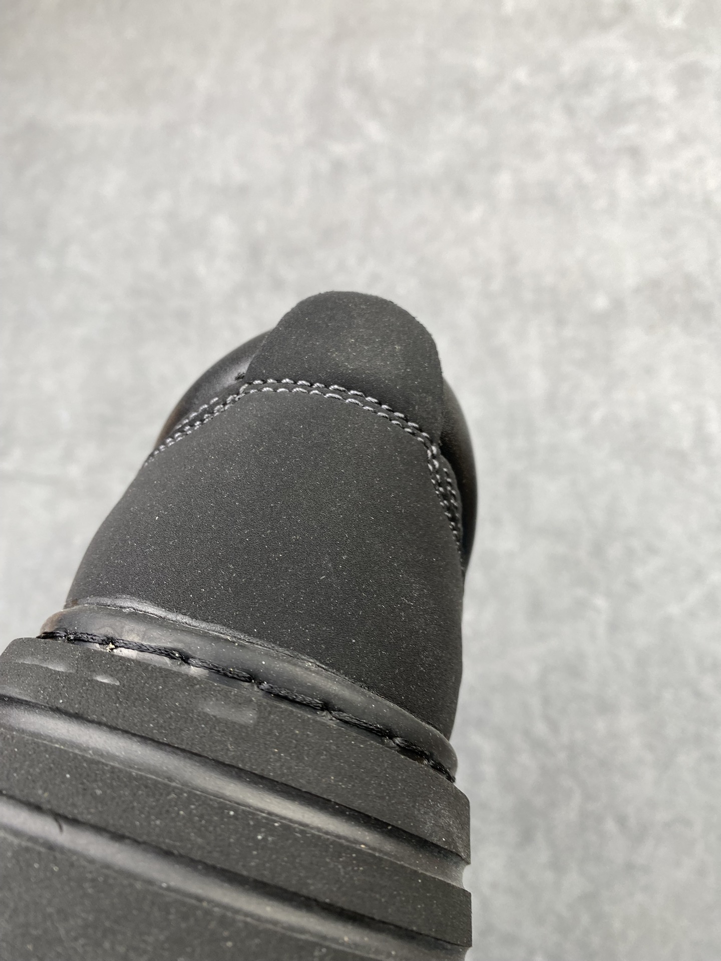 💰250支持放店
  新货🚀美国人气户外品牌-科恩Keen Jasper Rocks SP贾斯珀都市户外休闲马丁靴系列25ss秋冬季新款 原楦型开发纸版#采用固色翻毛皮鞋面材质#内嵌高密度EVA发泡缓震脚垫#外置一体式包裹防滑防剐蹭耐磨橡胶大底❗向经典的90年代致敬！ 山系神级鞋履 
尺码：39-44m9