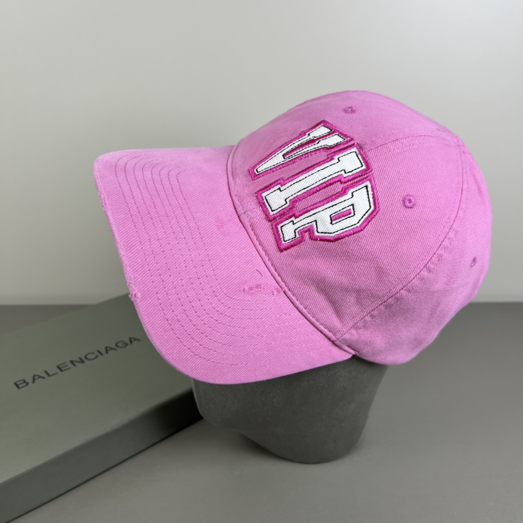 NO:643609,BALENCIAGA's new logo baseball cap, cool colors, different styles for men and women, the first batch will be shipped first!  A must-buy for Paris fans!  Hats bucket hat, baseball cap, knitted hat, hat, balenciaga, balenciaga, espadrilles, hats19860909BALENCIAGA巴黎世家新款logo棒球帽,很酷的色系,男女佩戴都有不同style,第一批抢先出货！巴黎粉必入款！帽子渔夫帽棒球帽针织帽,帽子,balenciaga,balenciaga,espadrilles,hats,hat