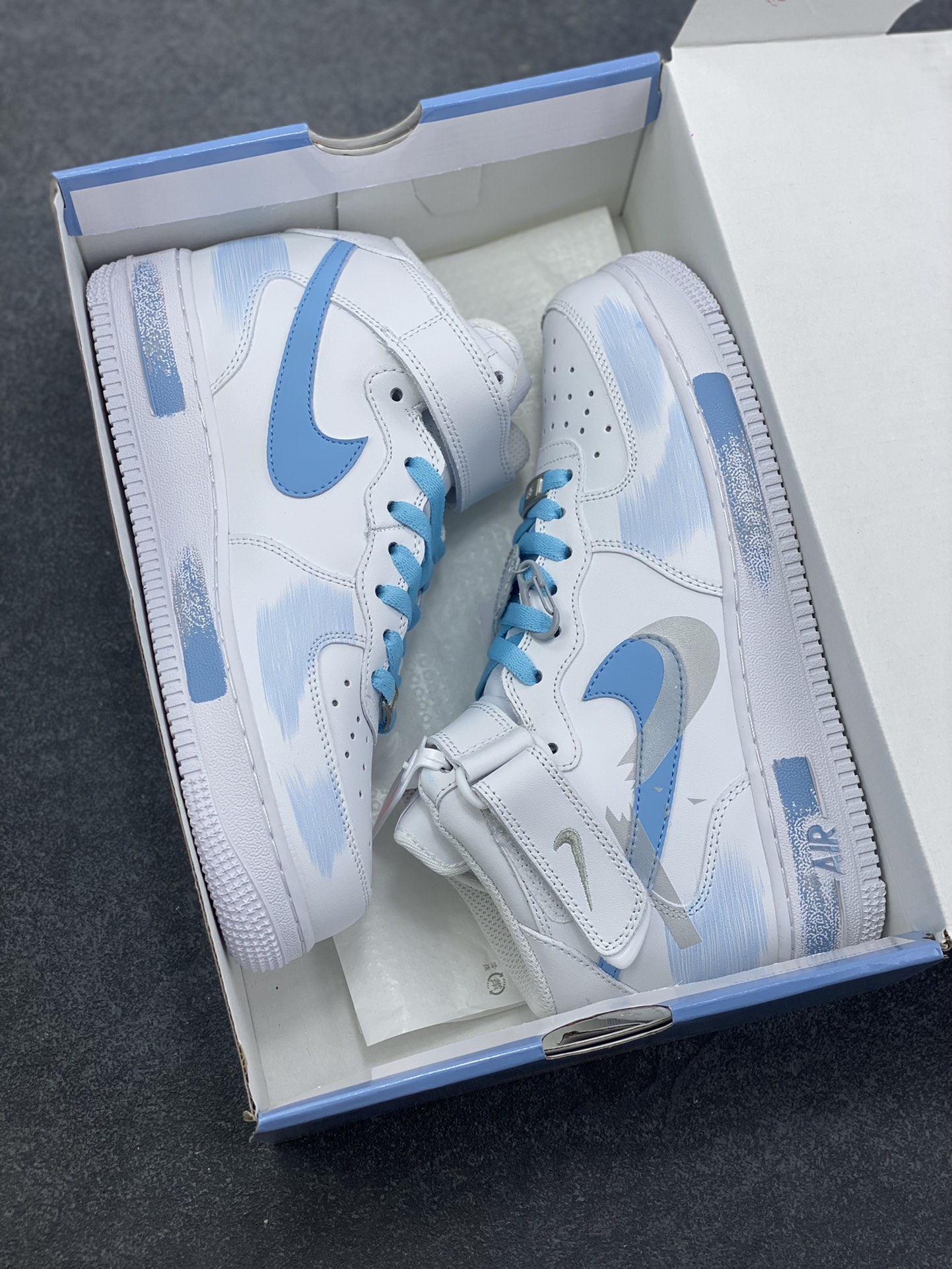 图片[9]-Nike Air Force 1 Low’07 断勾 喷绘 空军一号中帮休闲板鞋 定制皮料 原厂3D打印 定制鞋盒 原楦原纸板 纯正空军版型 内置全掌气垫 货号：ZH0316-124 尺码：36 36.5 37.5 38 38.5 39 40 40.5 41 42 42.5 43 44 44.5 45-选品中心