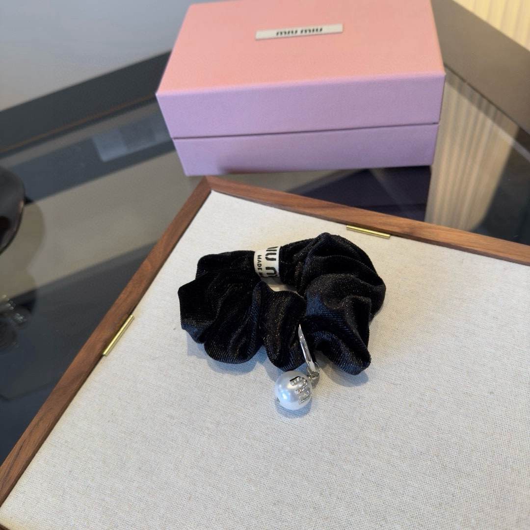 NO:640833,miumiu new hair tie hairpins, hairpins, miumiu, hairpins19860909miumiu缪缪新款发圈发夹,发夹,miumiu,hairpins,accessory
