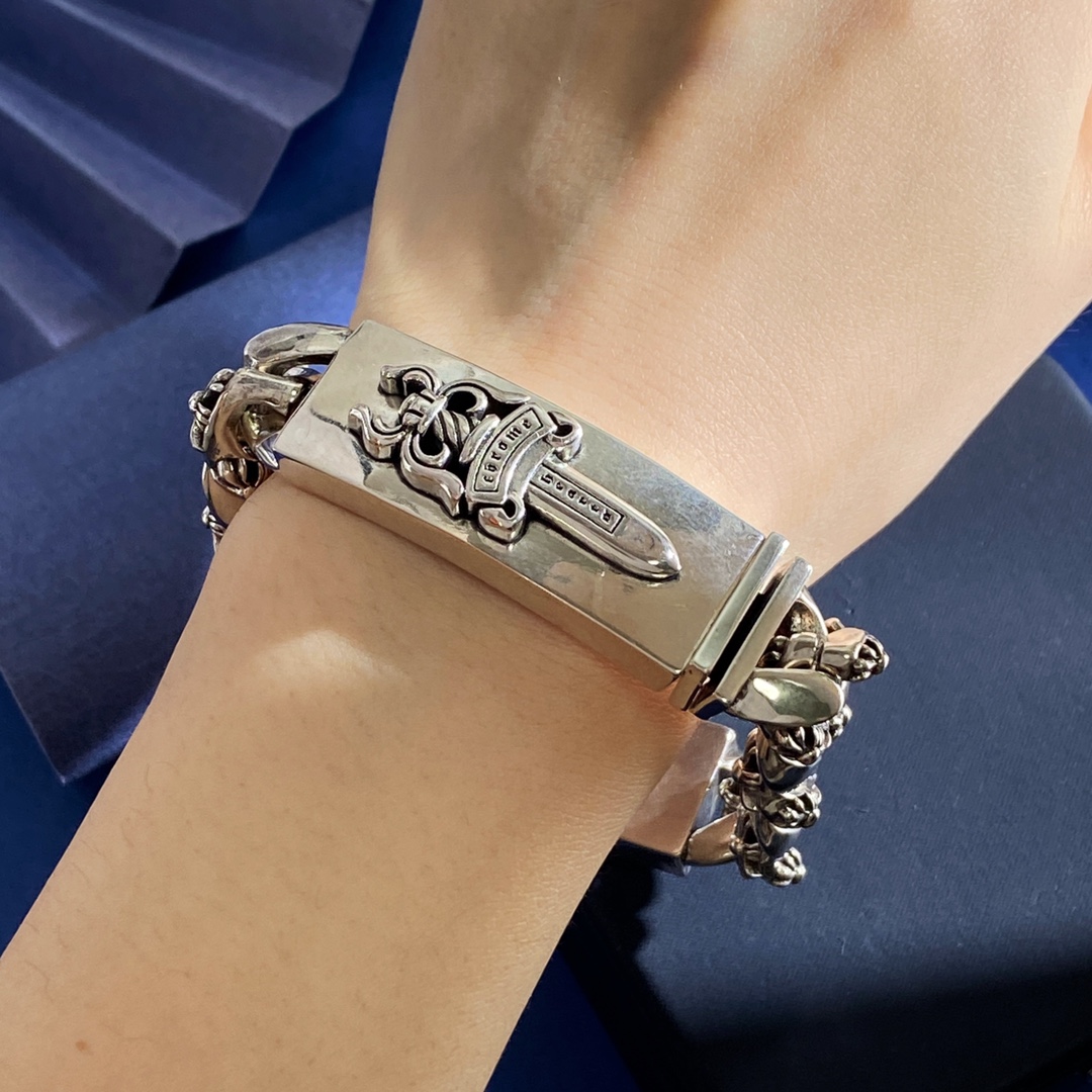 KL92 Chrome Hearts克罗心潮男欧美复古霸气古巴链花纹匕首宝剑圣剑十字花十字架元素长方块长