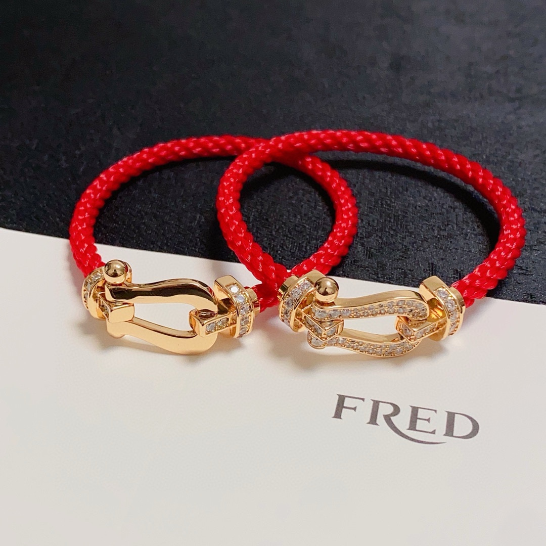 Fred 新品发布 火爆 Fred斐登满钻、半钻、无钻马蹄扣中性款高品质尼龙绳手链手镯