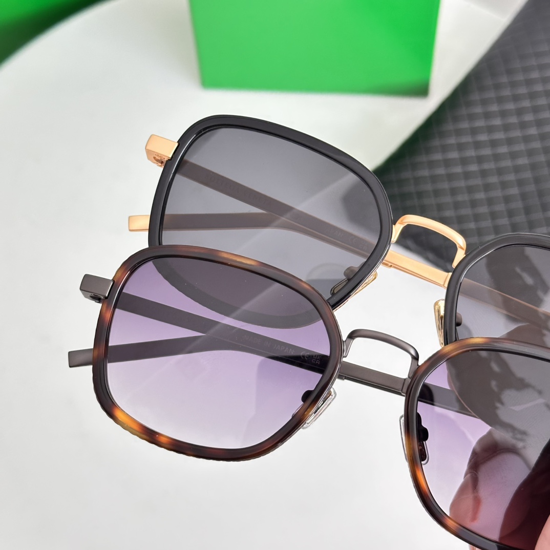 。 ‼️BOTTEGA VENET*🌟🌟🌟MODEL：BV1427OA🌟🌟🌟SIZE：52口22-145