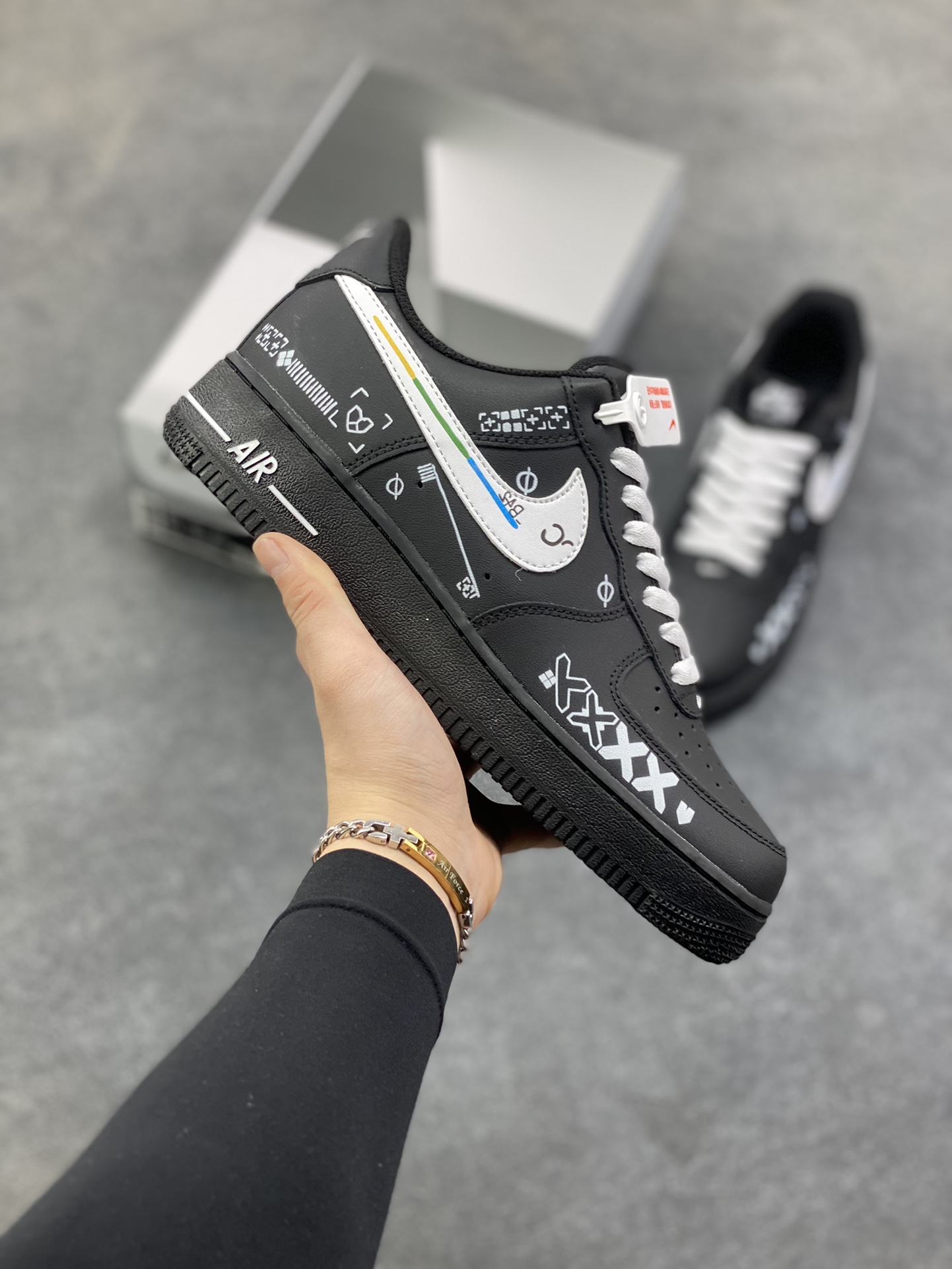 Nike Air Force 1 Low’07 印花集 空军一号低帮休闲板鞋 定制皮料 原厂3D打印 定制鞋盒 原楦原纸板 纯正空军版型 内置全掌气垫 货号：ZH0316-149 尺码：36 36.5 37.5 38 38.5 39 40 40.5 41 42 42.5 43 44 44.5 45-选品中心