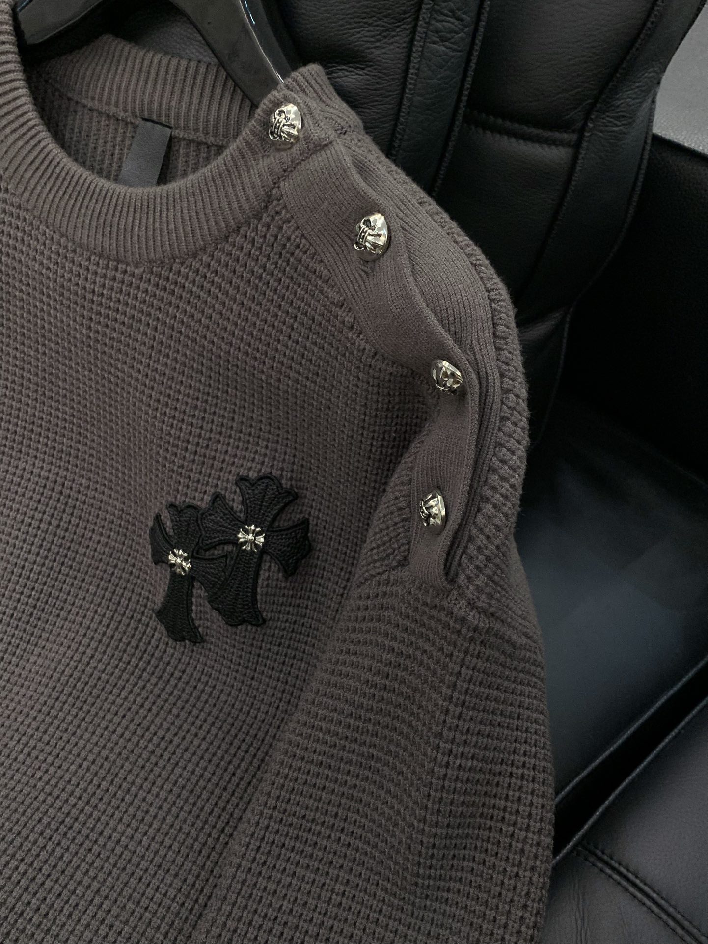 ，Chrome Hearts 克罗心，2025冬季新品，专柜同步有售，原单狠货，时尚休闲圆领针织毛衣，采