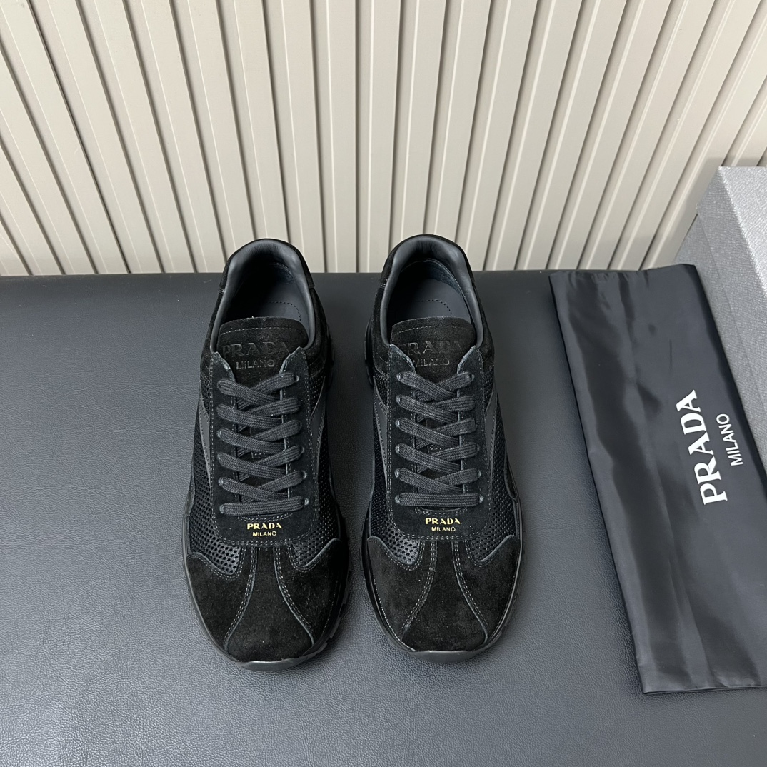 NO:664416,Size: 39-44 (customized at 38.45) P’s high-quality products!  Men's sports shoes, cowhide stitching mesh. Rubber bumps add style to the lace design, simple and elegant to create a gentleman's casual urban style, elastic TPU rubber outsole, light and soft, very comfortable on the feet,,sneakers,cowhide19860909Size: 39-44(38.45定做) P 家高品质精品！男士运动鞋,牛皮拼接网布.橡胶凹凸为系带设计增添格调,简洁大方打造绅士休闲城市风格,弹力TPU橡胶大底,轻质柔软,脚感非常舒适,,sneakers,cowhide,Men's shoes