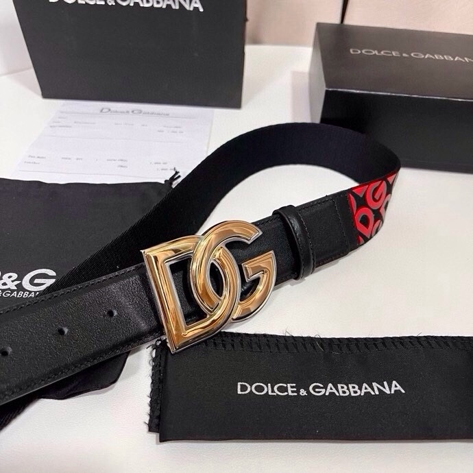 杜嘉班纳 全新小牛皮腰带，优雅简约配饰，缀以双色电镀金属 DG 交叉造型徽标搭扣，4.0cm