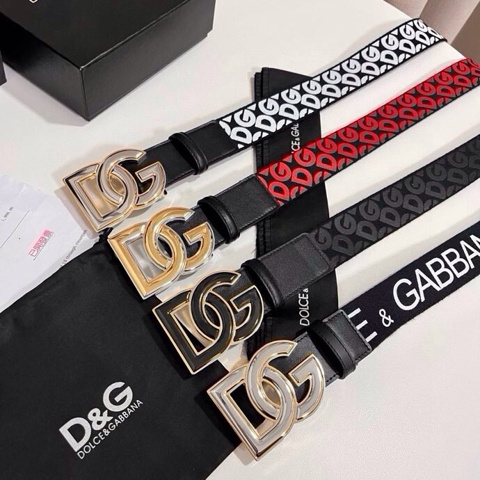 杜嘉班纳 全新小牛皮腰带，优雅简约配饰，缀以双色电镀金属 DG 交叉造型徽标搭扣，4.0cm