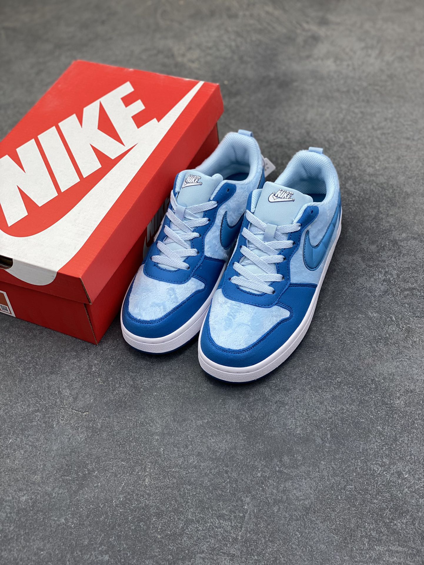 图片[8]-NIke Air Force 1 ‘07 Low 空军一号低帮 运动鞋 休闲鞋 折边针车 工艺难度大 原楦头原纸板 原装鞋盒 定制五金配件 内置全掌气垫 原厂鞋底 货号：IM7167-441 尺码：36 36.5 37.5 38 38.5 39 40 40.5 41 42 42.5 43 44 44.5 45-选品中心