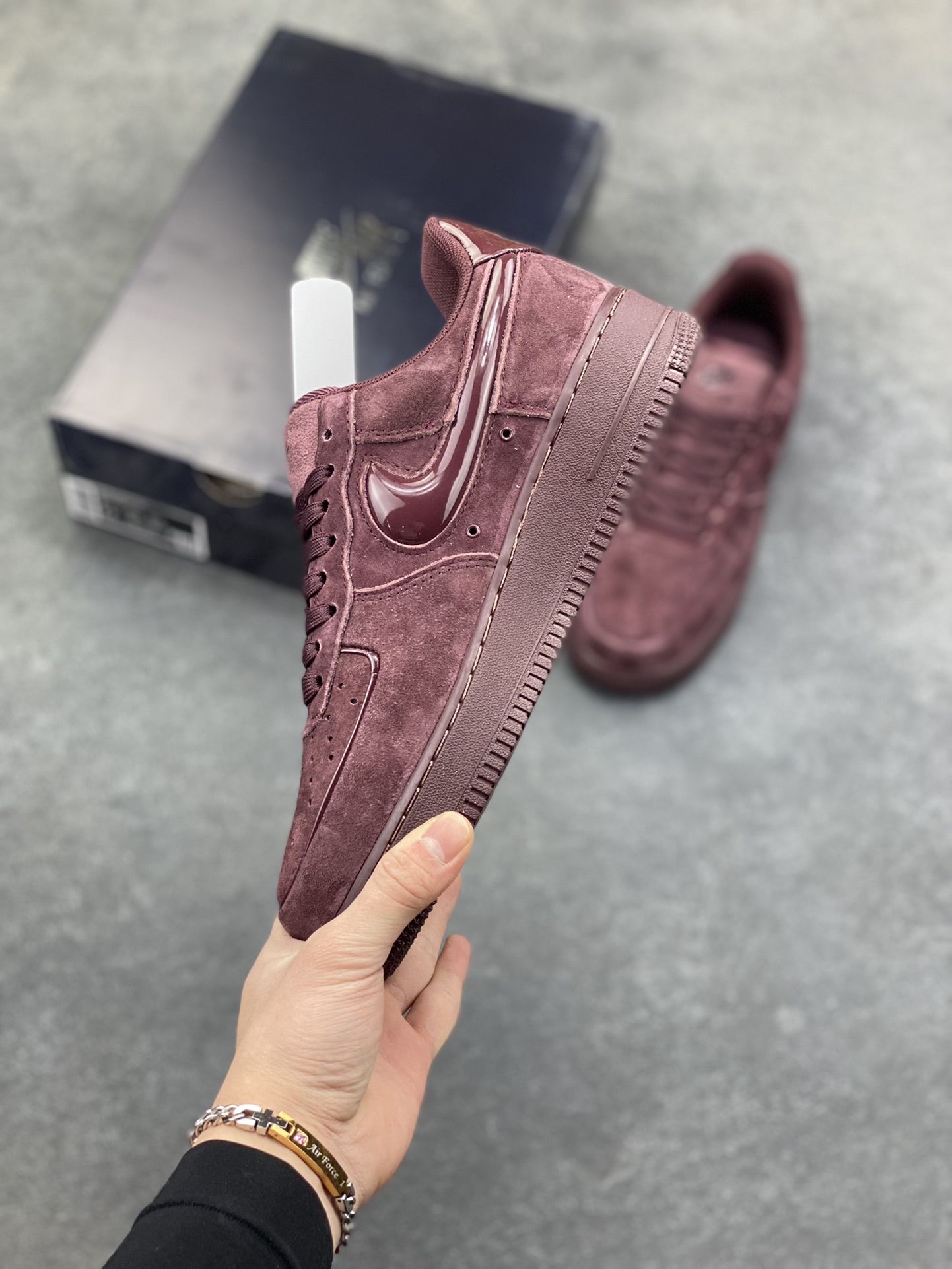 图片[3]-NIke Air Force 1 ‘07 Low 空军一号低帮 运动鞋 休闲鞋 折边针车 工艺难度大 原楦头原纸板 原装鞋盒 定制五金配件 内置全掌气垫 原厂鞋底 货号：HV4406-600 尺码：36 36.5 37.5 38 38.5 39 40 40.5 41 42 42.5 43 44 44.5 45-选品中心