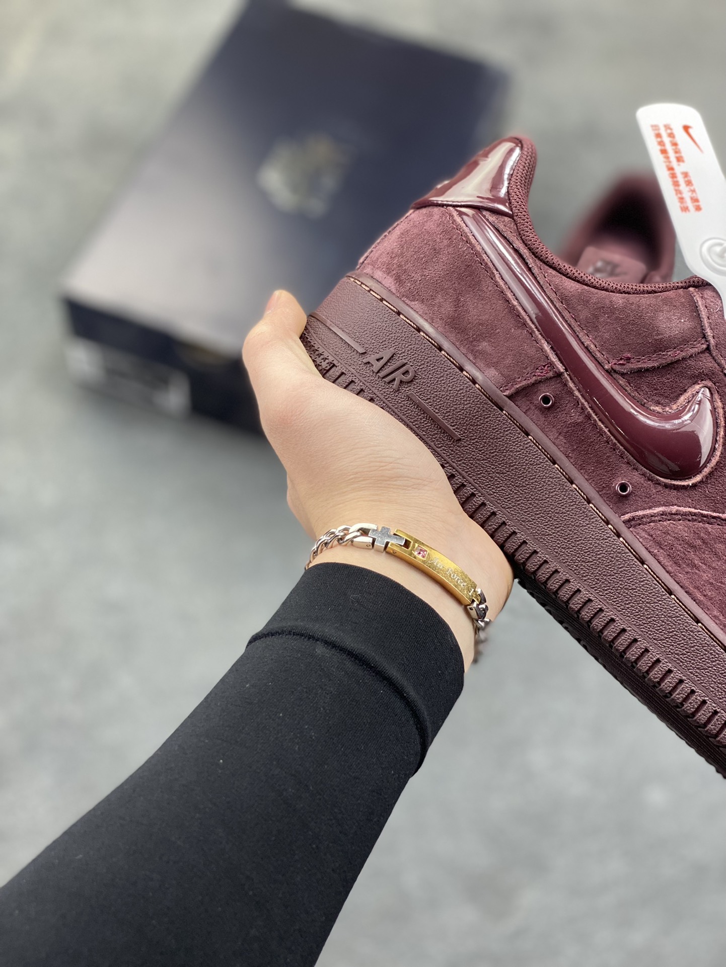 图片[6]-NIke Air Force 1 ‘07 Low 空军一号低帮 运动鞋 休闲鞋 折边针车 工艺难度大 原楦头原纸板 原装鞋盒 定制五金配件 内置全掌气垫 原厂鞋底 货号：HV4406-600 尺码：36 36.5 37.5 38 38.5 39 40 40.5 41 42 42.5 43 44 44.5 45-选品中心