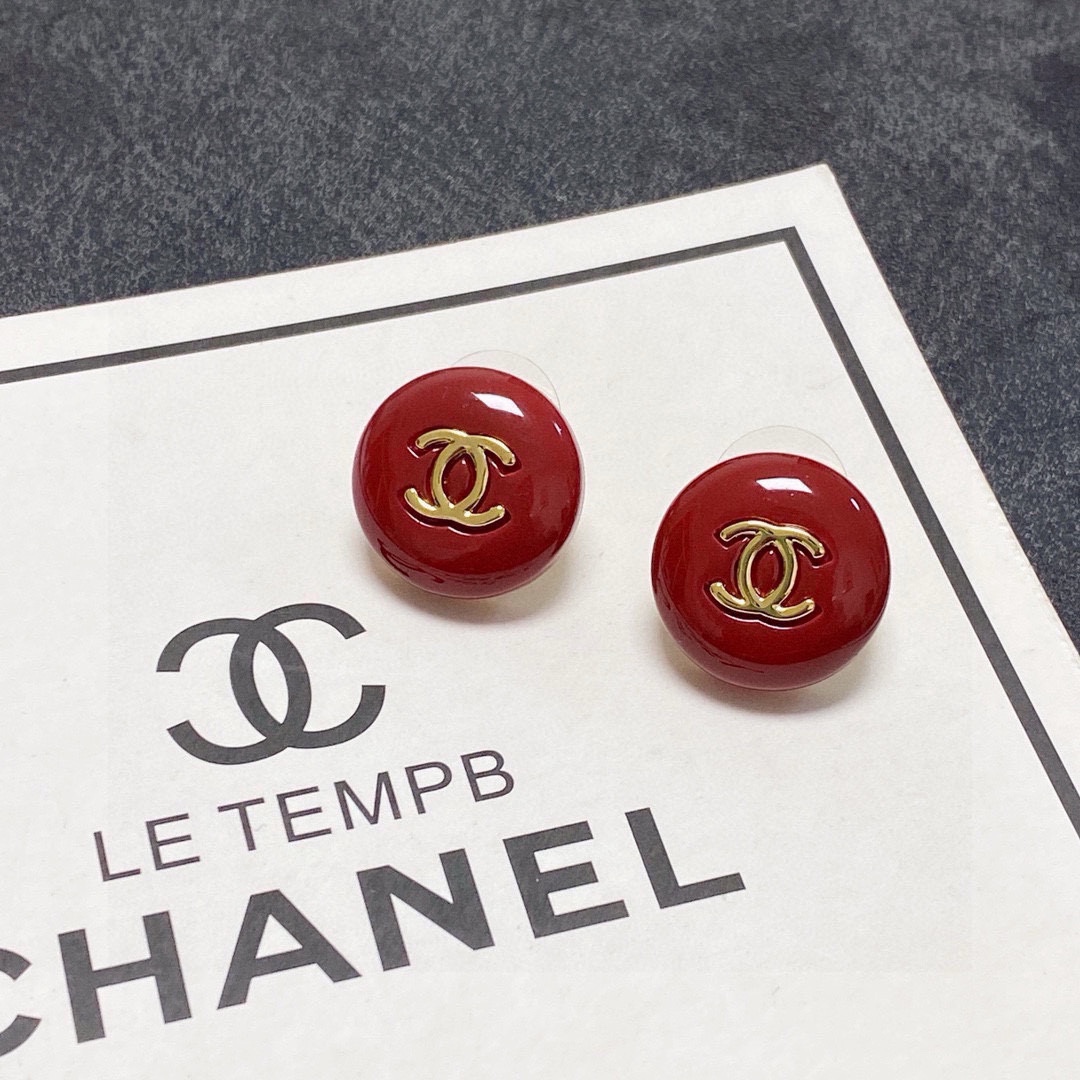 Chanel 小香 Chanel 最高代购级别 新年红耳钉 925纯银 针 、最高代购级别 小公举 人士必须拥有