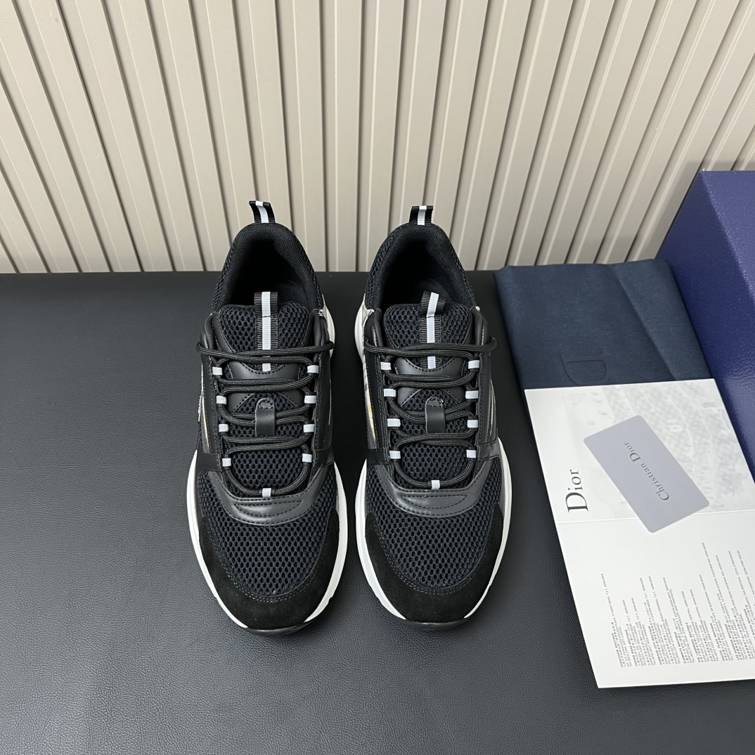 NO:664962,Size: 39-44 (38.45 46.47 customized) New top version of DiorB22 sneakers draw inspiration from retro jogging shoes. AND HYLTON NEL limited series, showing Dior For My Real Friends logo embroidery, highlighting the classic theme of the series. Carefully crafted with materials such as suede and sheep wool, this sneaker can be mixed with classic suits to add a sporty and fashionable atmosphere,,, dior, sneakers, business suit19860909Size: 39-44（38.45 46.47定做） 上新 顶级版本DiorB22 运动鞋从复古慢跑鞋汲取灵感.AND HYLTON NEL 限定系列,展示 Dior For My Real Friends 标志刺绣,凸显该系列的经典主题.采用绒面革和绵羊毛等材质精心制作,这款运动鞋可与经典西装混搭造型,增添运动时尚气息,,,dior,sneakers,business suit,Men's shoes