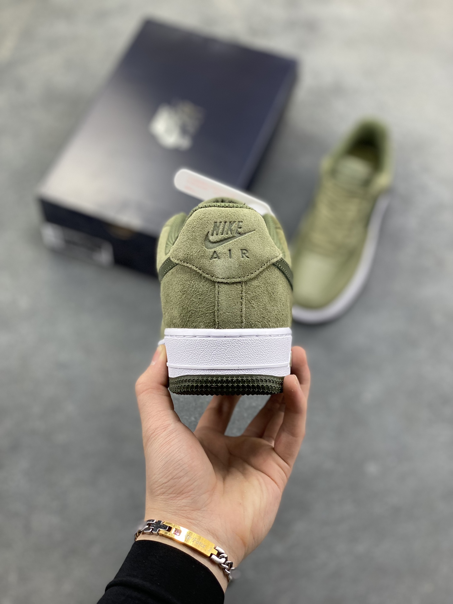 图片[4]-NIke Air Force 1 ‘07 Low 空军一号低帮 运动鞋 休闲鞋 折边针车 工艺难度大 原楦头原纸板 原装鞋盒 定制五金配件 内置全掌气垫 原厂鞋底 货号：IB6388-200 尺码：36 36.5 37.5 38 38.5 39 40 40.5 41 42 42.5 43 44 44.5 45-选品中心