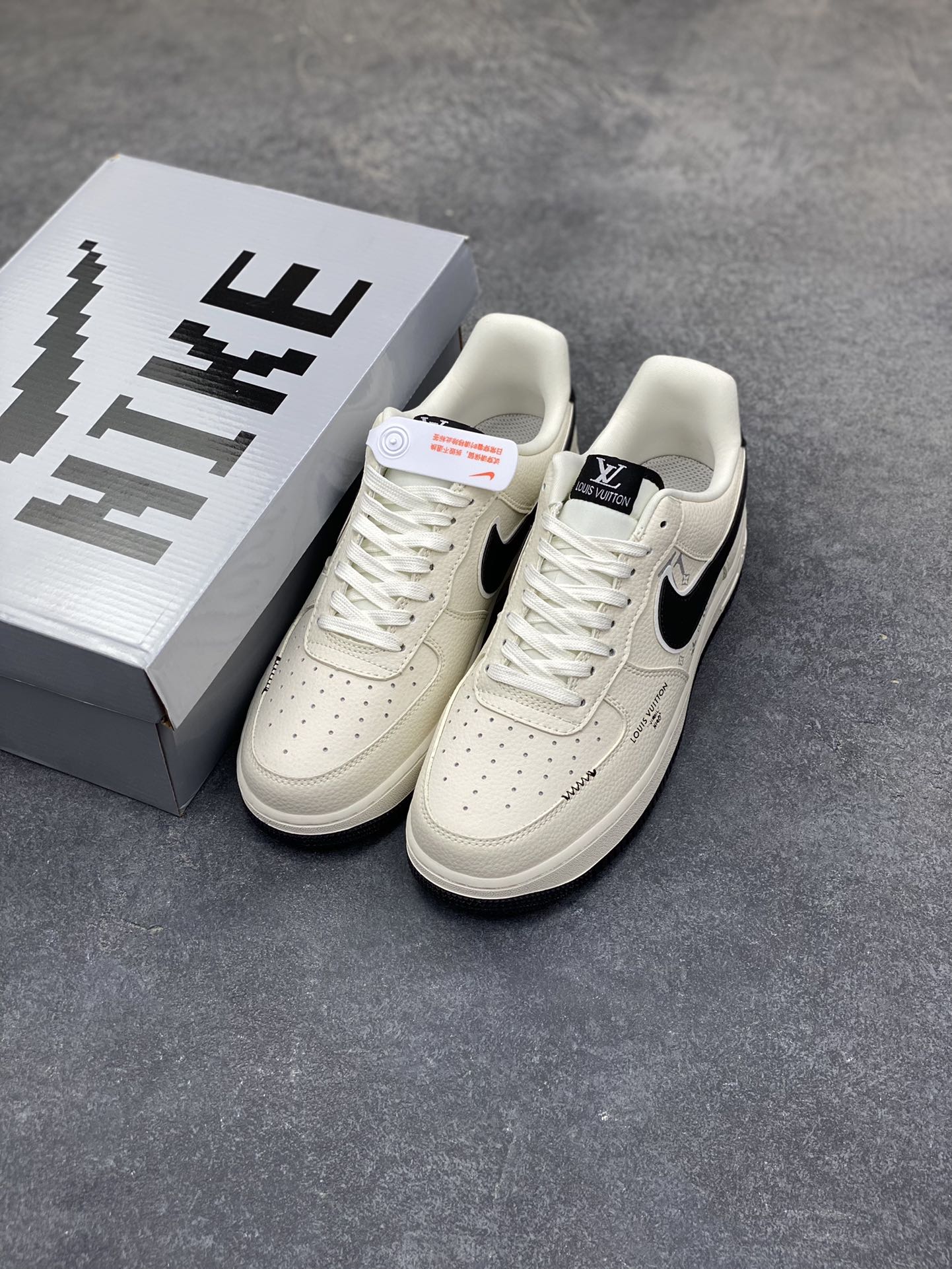 图片[8]-Nike Air Force 1 ‘07 Low “LV联名——车线米黑勾”空军一号 低帮 运动鞋 休闲鞋 折边针车 工艺难度大 原楦头原纸板 原装鞋盒 定制五金配件 内置全掌气垫 原厂鞋底 货号：LD1999-001 尺码：36 36.5 37.5 38 38.5 39 40 40.5 41 42 42.5 43 44 44.5 45-选品中心