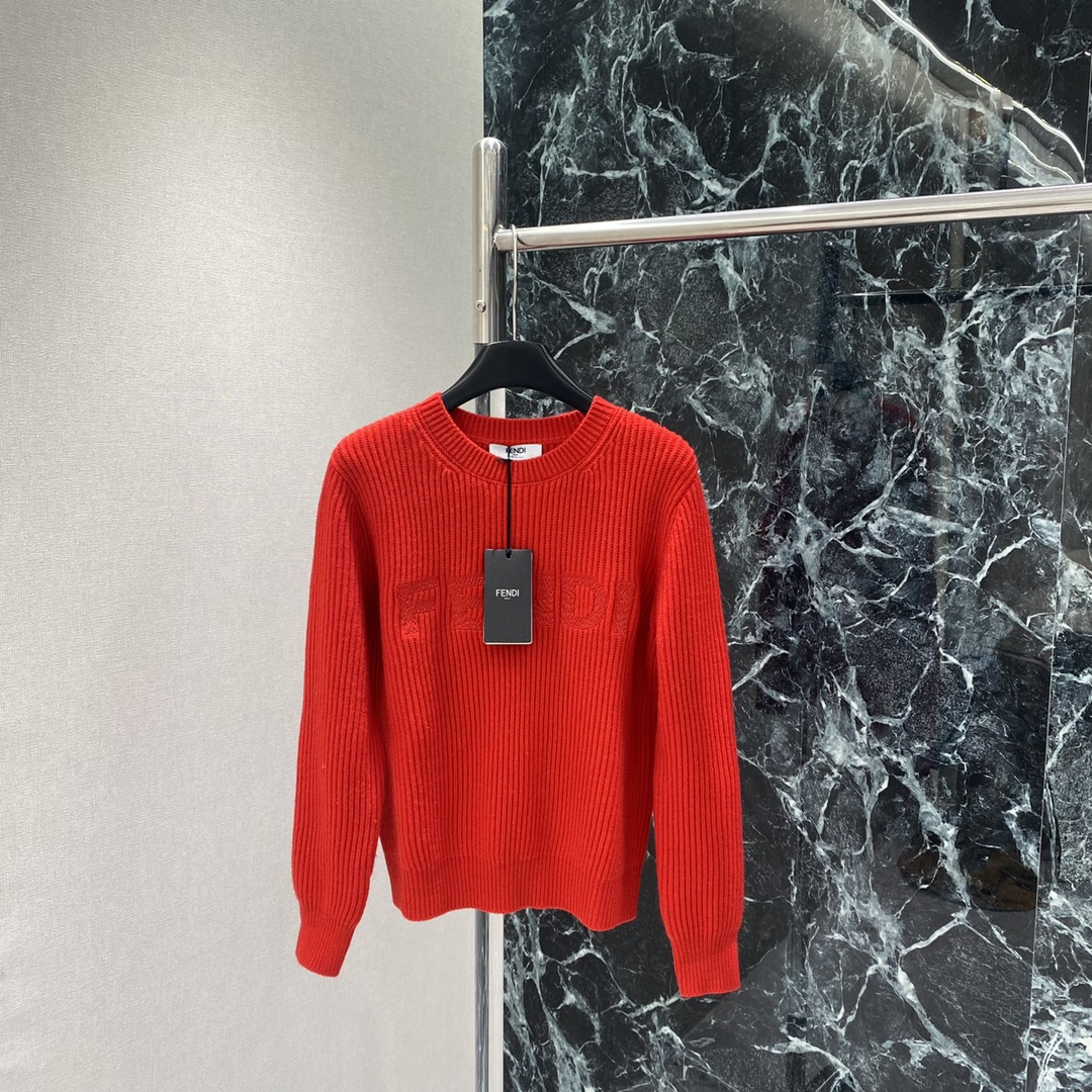 FD 25秋冬新款 刺绣字母针织毛衣 竖条纹设计➕胸前Logo刺绣 简约大气 辨识度满分 圆领百搭，单穿