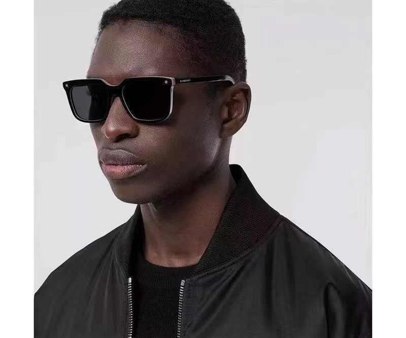 ‼️BURBERR*⭐️⭐️⭐️MODEL：BE4337 ⭐️⭐️⭐️SIZE：56口19-145⭐️⭐