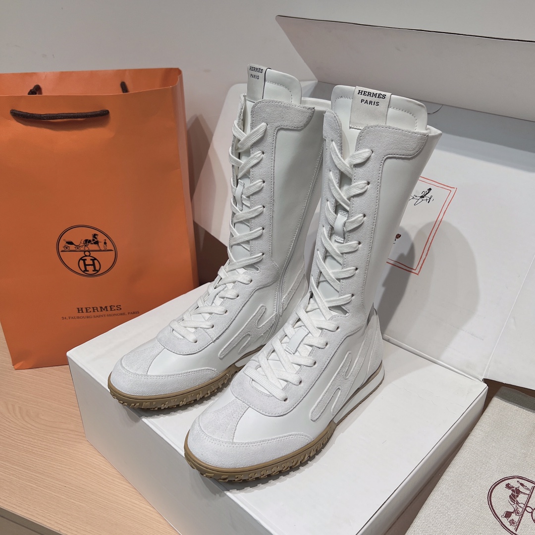 NO:668695,Batch of 20 men's models [Guan goods] Hermes 25ss new autumn and winter boots!  Classic boot shape + British color matching design, classic and attractive!  Original reverse mold last, ultimate 1:1 shape, lambswool lining, imported high-end knitting needles showing exquisite texture!  Open the mold to customize the A-level high-density private mold outsole with luxurious packaging!  - Unique quality, 35-45, boots, hermes, boots19860909批男款20【莞货】Hermes家25ss秋冬新品靴！经典靴型+英伦拼色设计,经典耐看！原版倒模楦型,极致1:1形体,羊羔毛内里,进口高端织针呈现出精致质感！ 开模定制A级高密私模大底,奢华包装！ -无二品质,35-45,靴子,hermes,boots,Women's Shoes