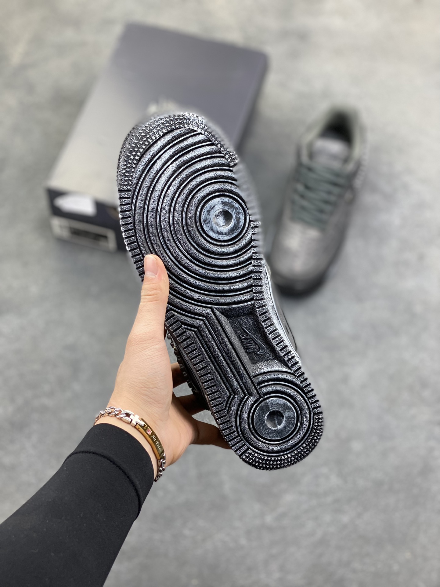 图片[5]-NIke Air Force 1 ‘07 Low 空军一号低帮 运动鞋 休闲鞋 折边针车 工艺难度大 原楦头原纸板 原装鞋盒 定制五金配件 内置全掌气垫 原厂鞋底 货号：IH4965-254 尺码：36 36.5 37.5 38 38.5 39 40 40.5 41 42 42.5 43 44 44.5 45-选品中心