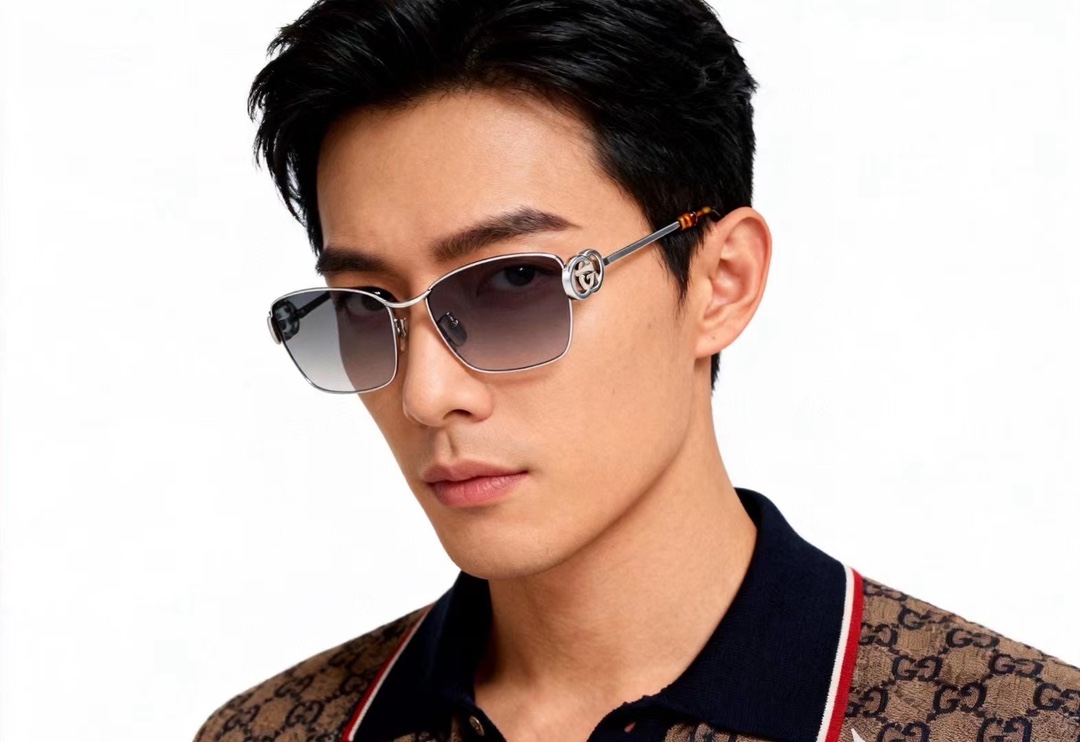 ‼️ 官网图 GUCC*🐝🐝🐝MODEL：GG2045S🐝🐝🐝SIZE：58口17-135🐝🐝🐝 钻石➕